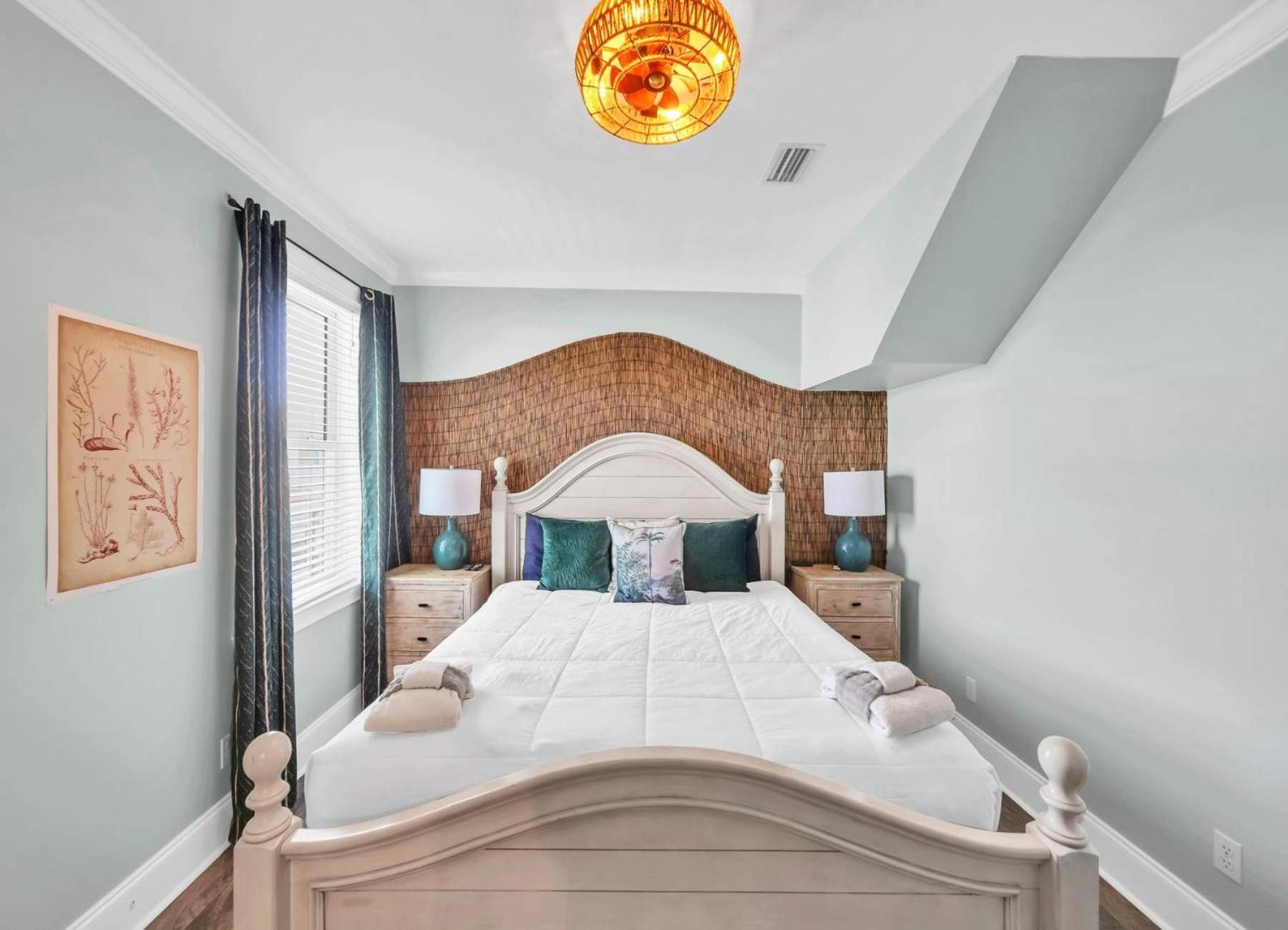 Privatebeach Pool &spa Game Grill Sleeps 24