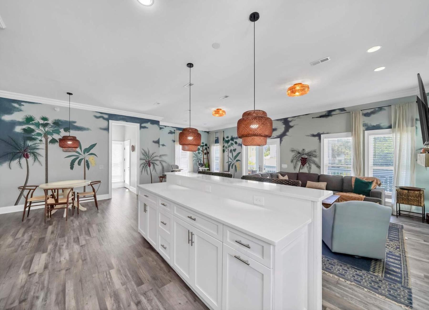 Privatebeach Pool &spa Game Grill Sleeps 24 Destin