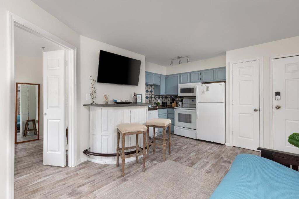 Miramar Gem!!! Apartment *