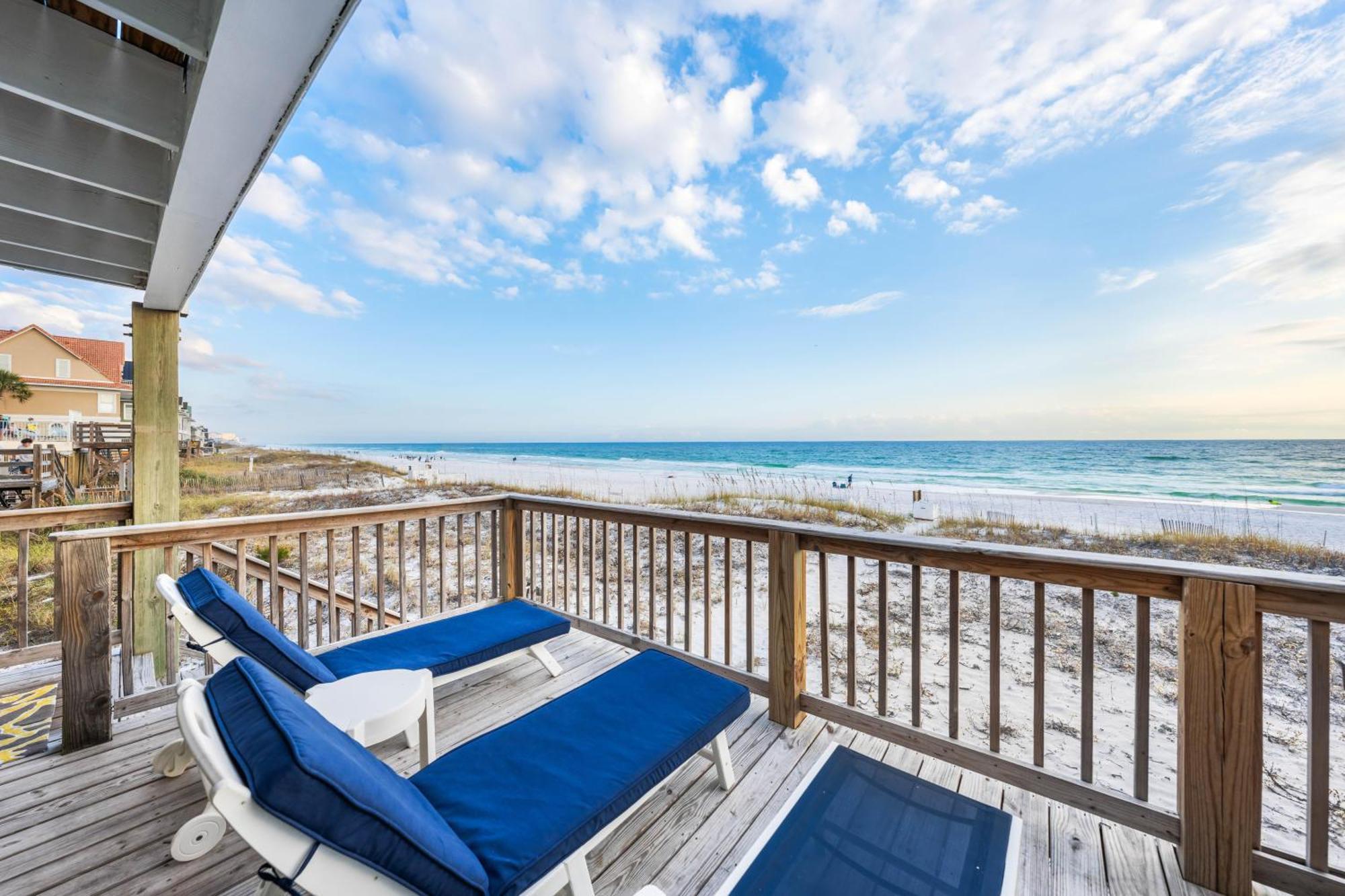 Quiet Surf Ii #1-on Gulf-townhome Holiday home *