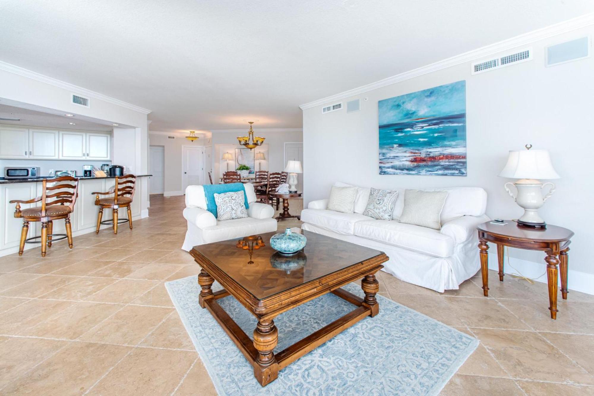 Apartment East Pass 605