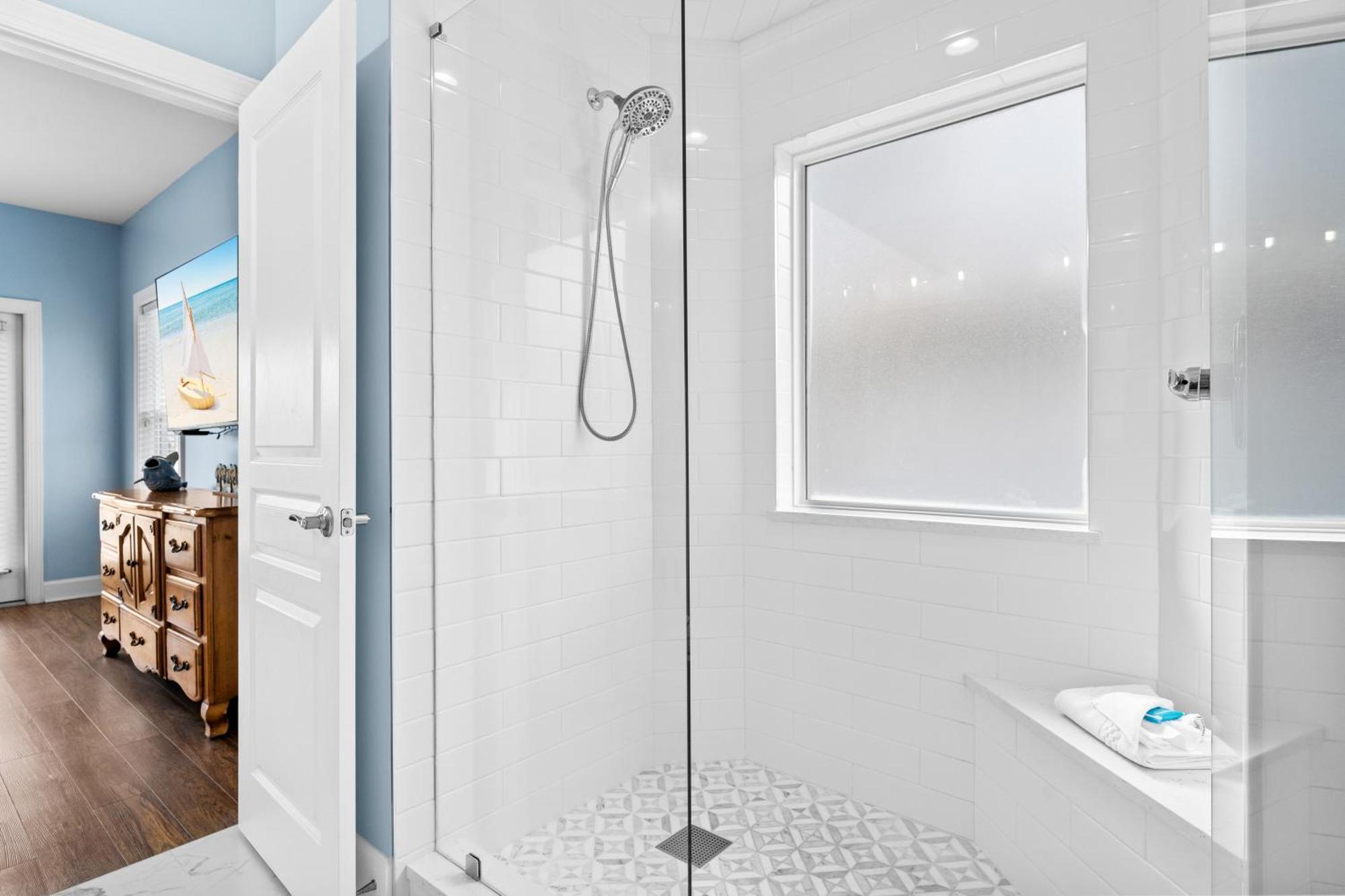 Ocean Mist By Newman-dailey Holiday home