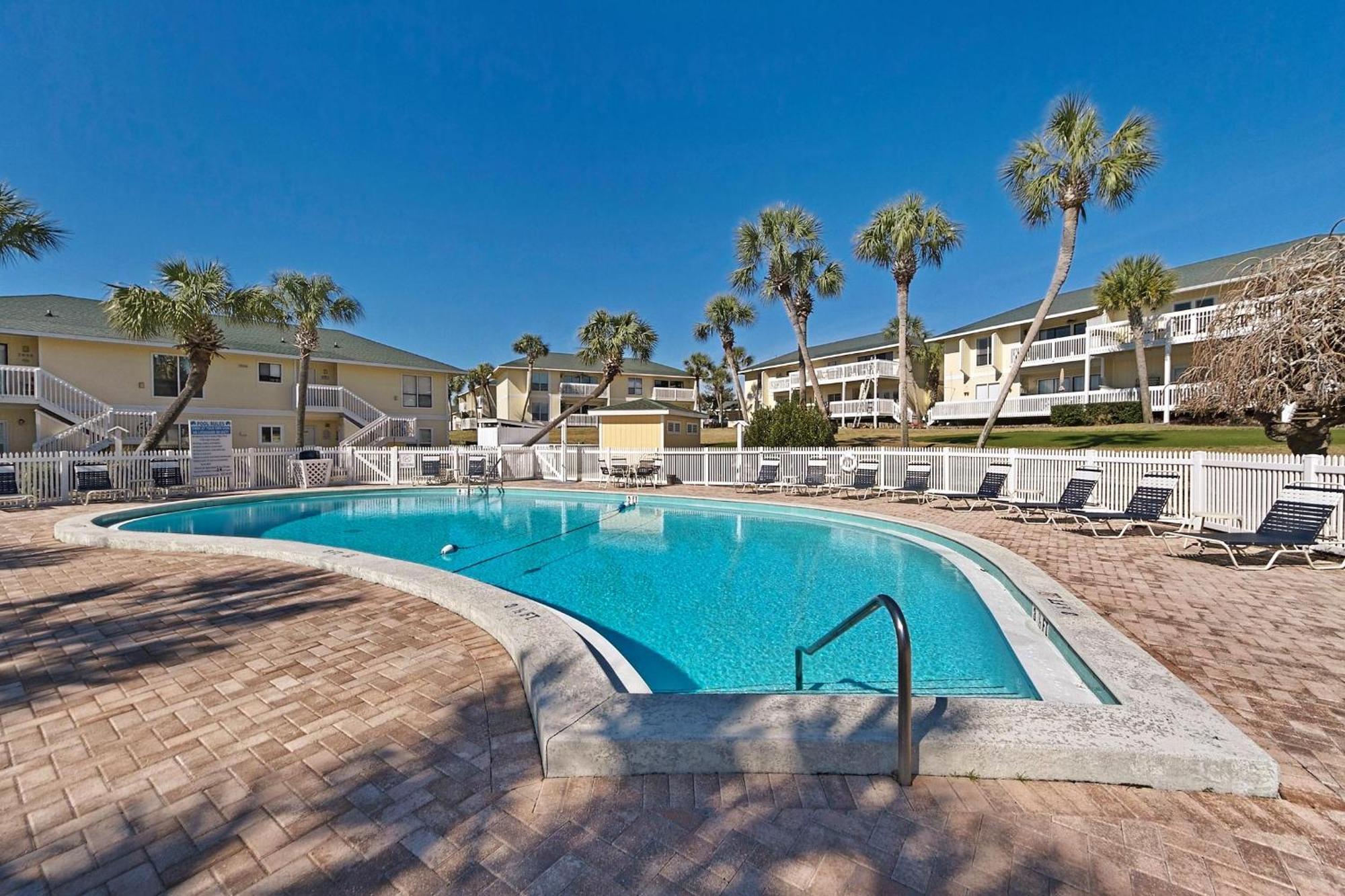 Sandpiper Cove 4114 Destin