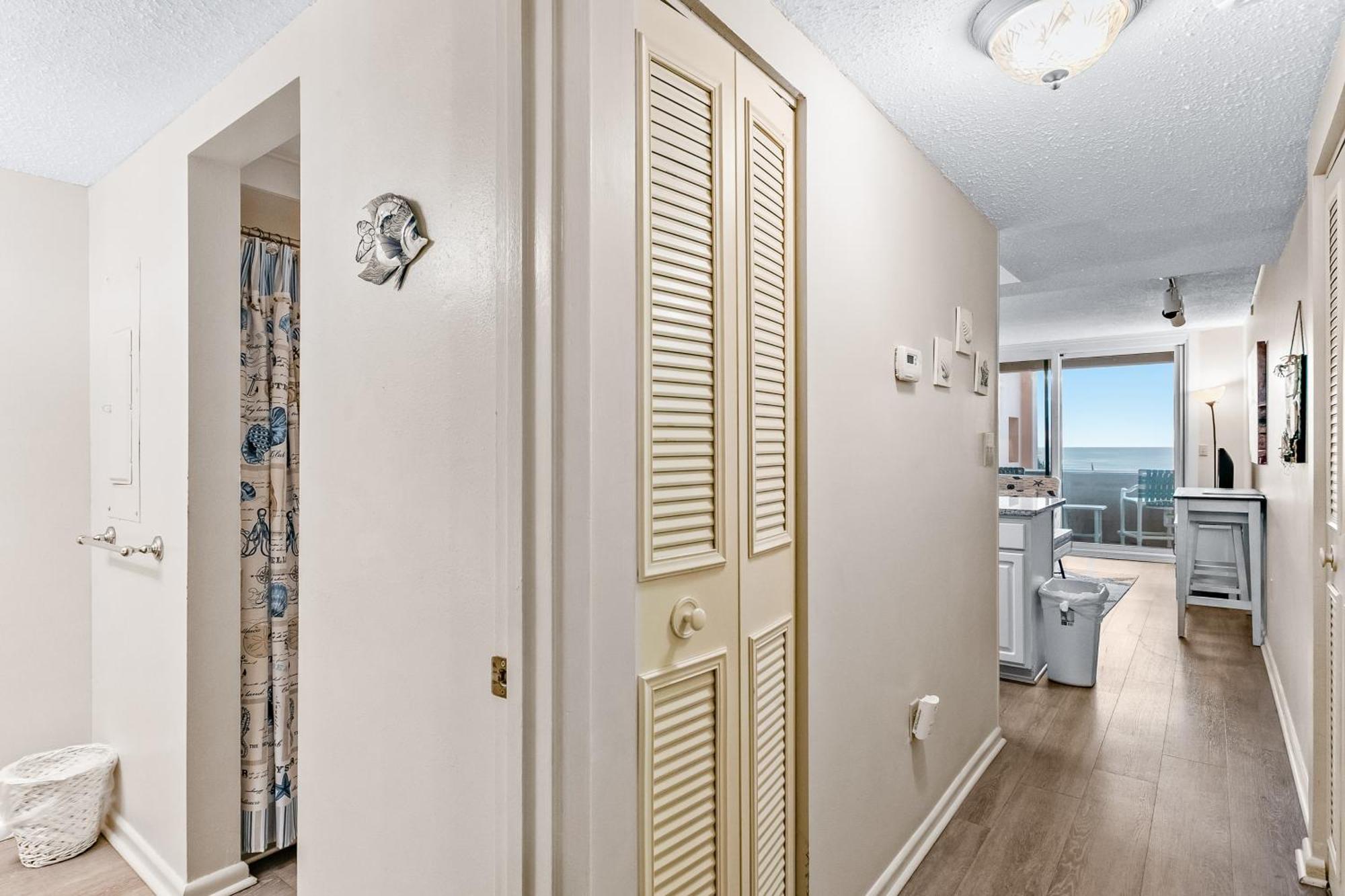 Jetty East Ii Apartment *
