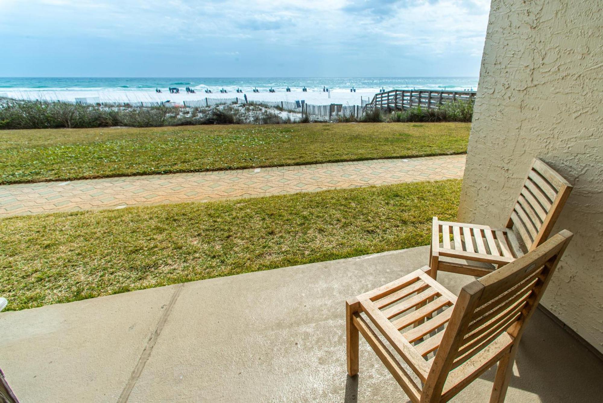 Holiday home Windancer 111 *