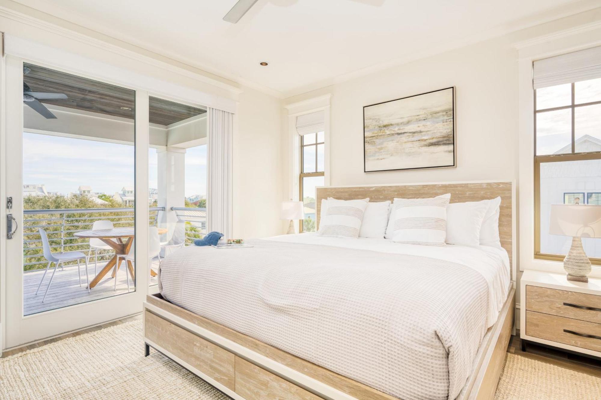 Monarch By Avantstay Breathtaking Estate W Access Swim Up Bar Hot Tub Rooftop Views Holiday home