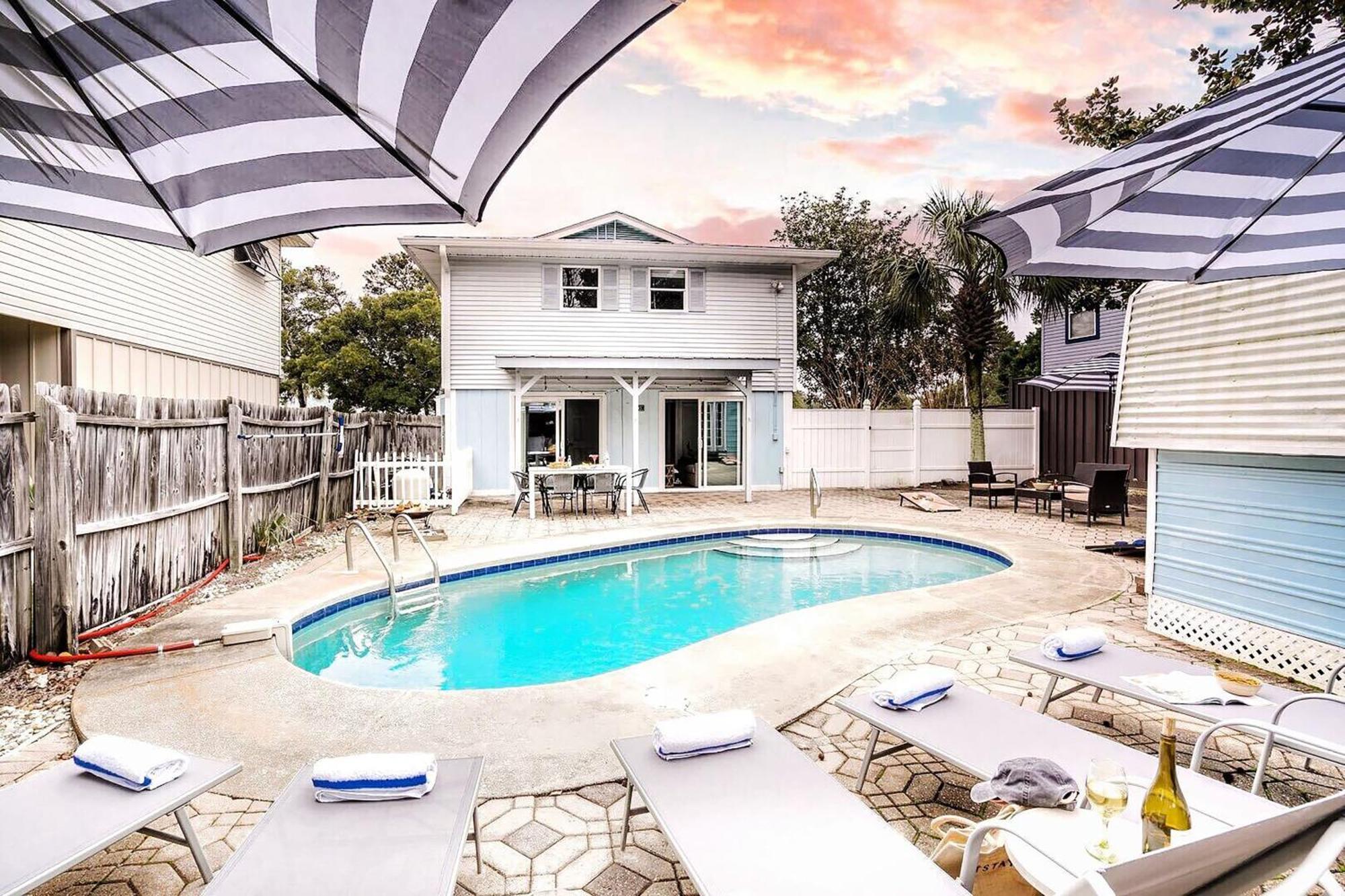 Harper By Avantstay Beautiful W Pool Walk To The Holiday home Destin
