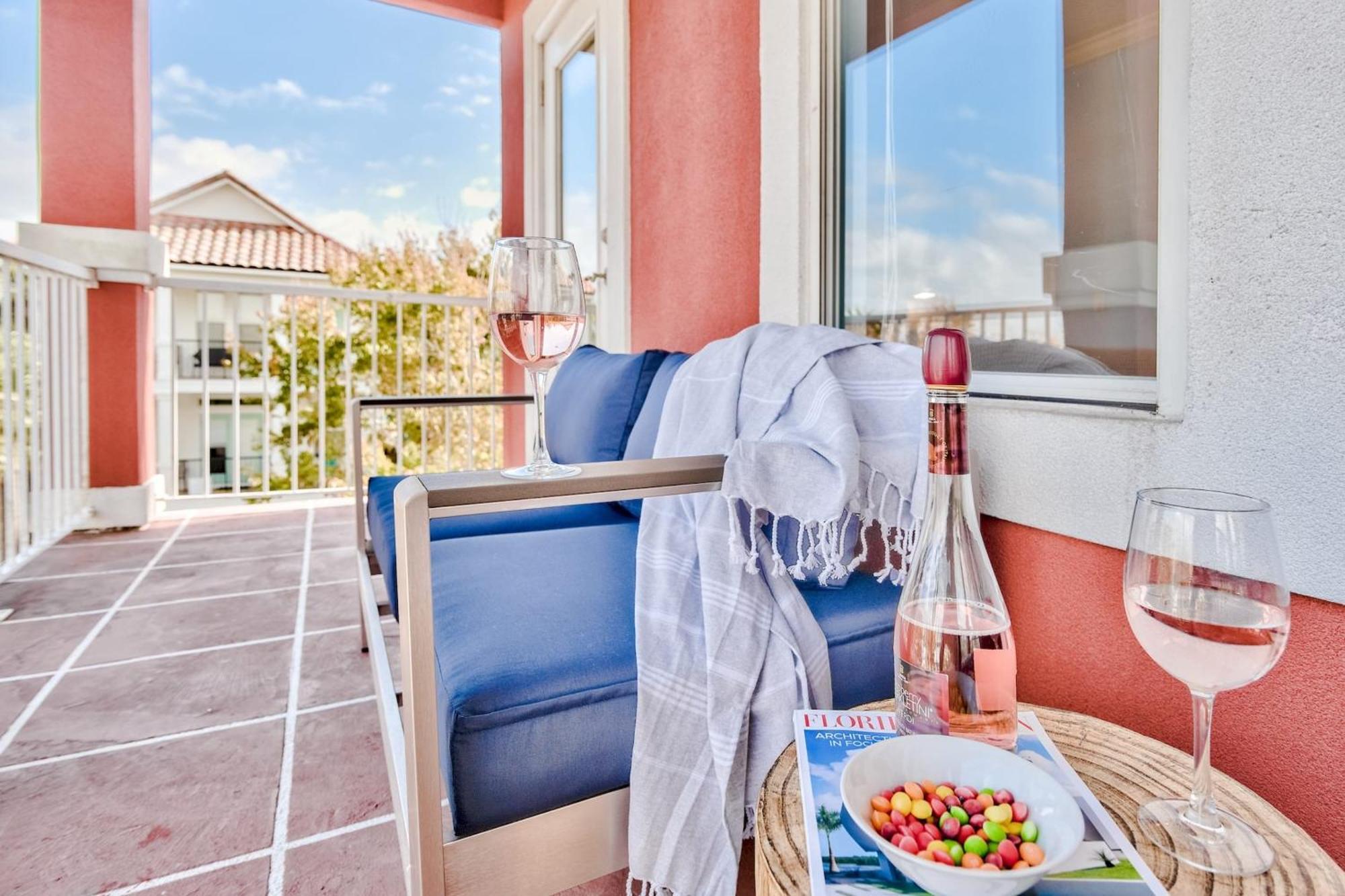 Coral By Avantstay Gorgeous Three Story W Two Balconies Holiday home Destin