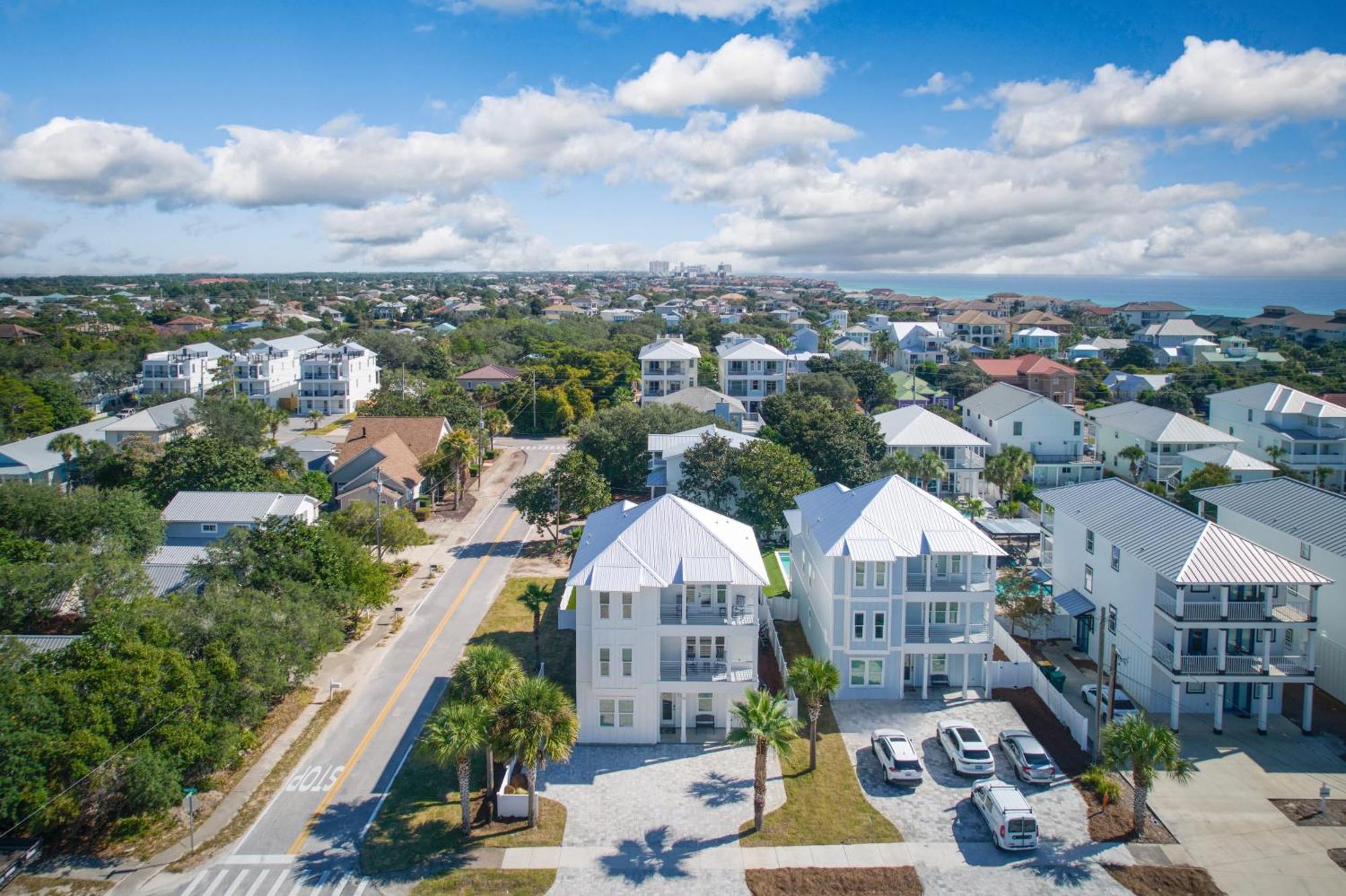 Crystal Sands By Avantstay Walk To The Holiday home