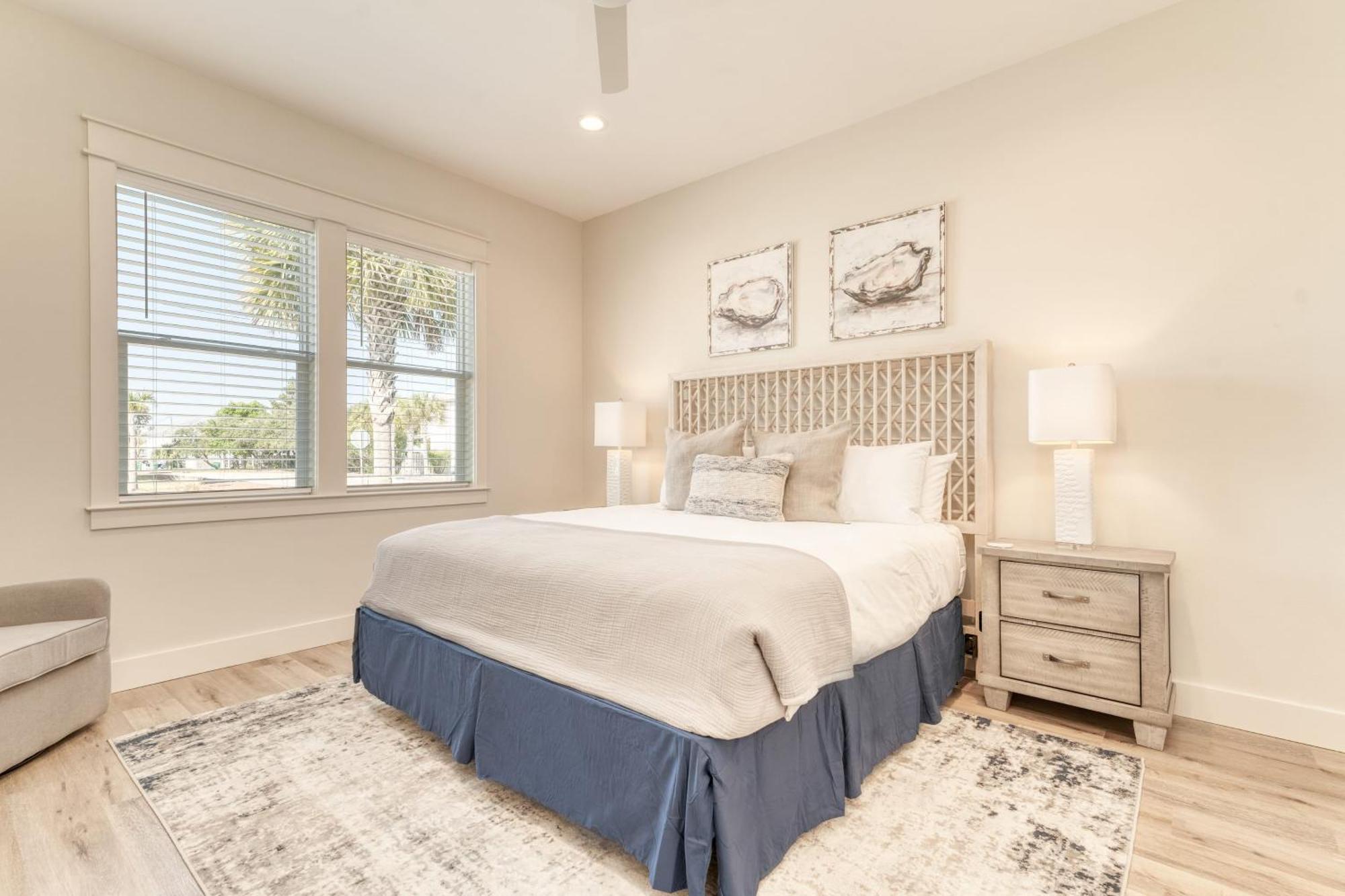 Crystal Sands By Avantstay Walk To The Holiday home Destin