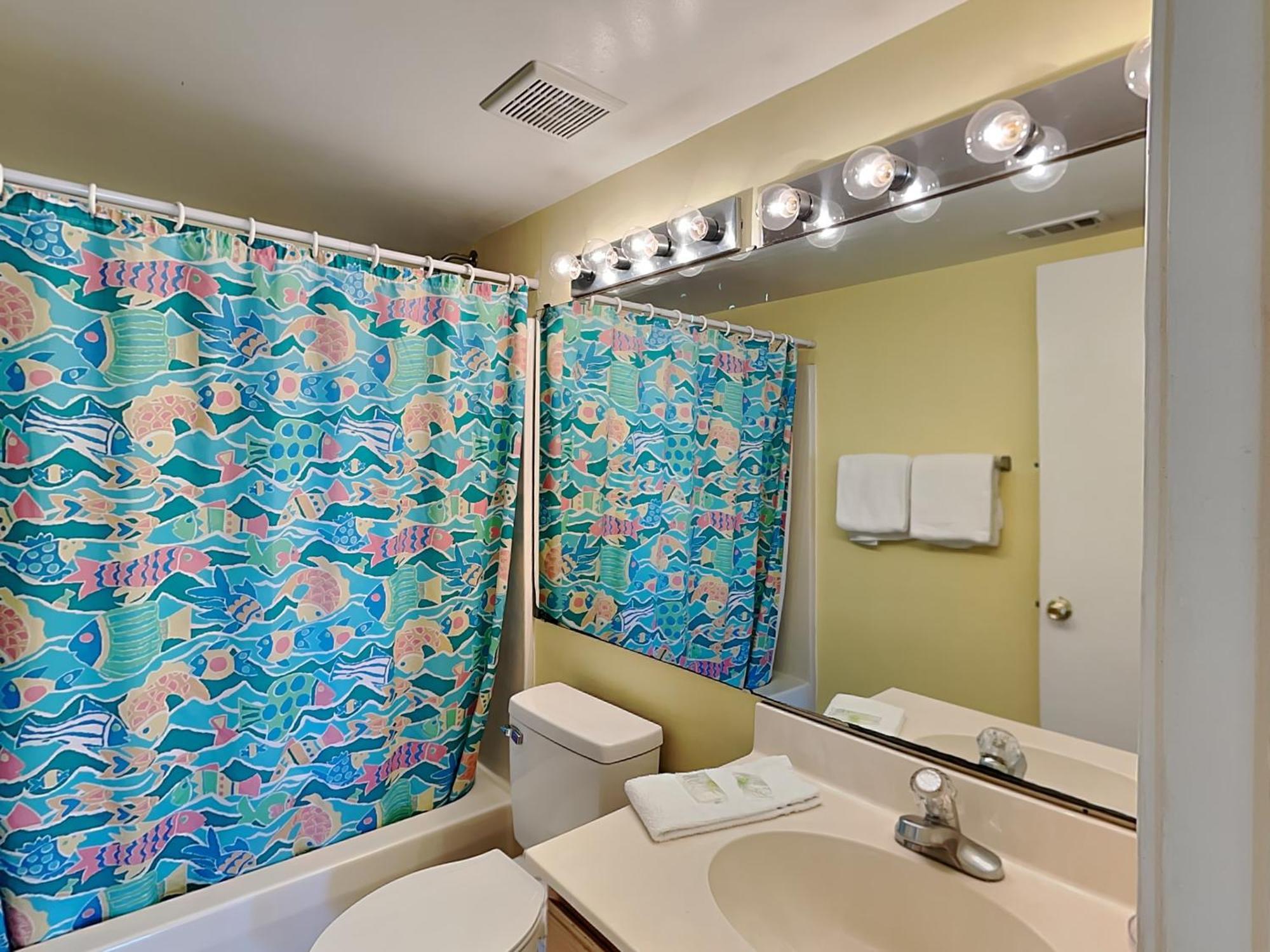 Apartment Sandpiper Cove #1121 *