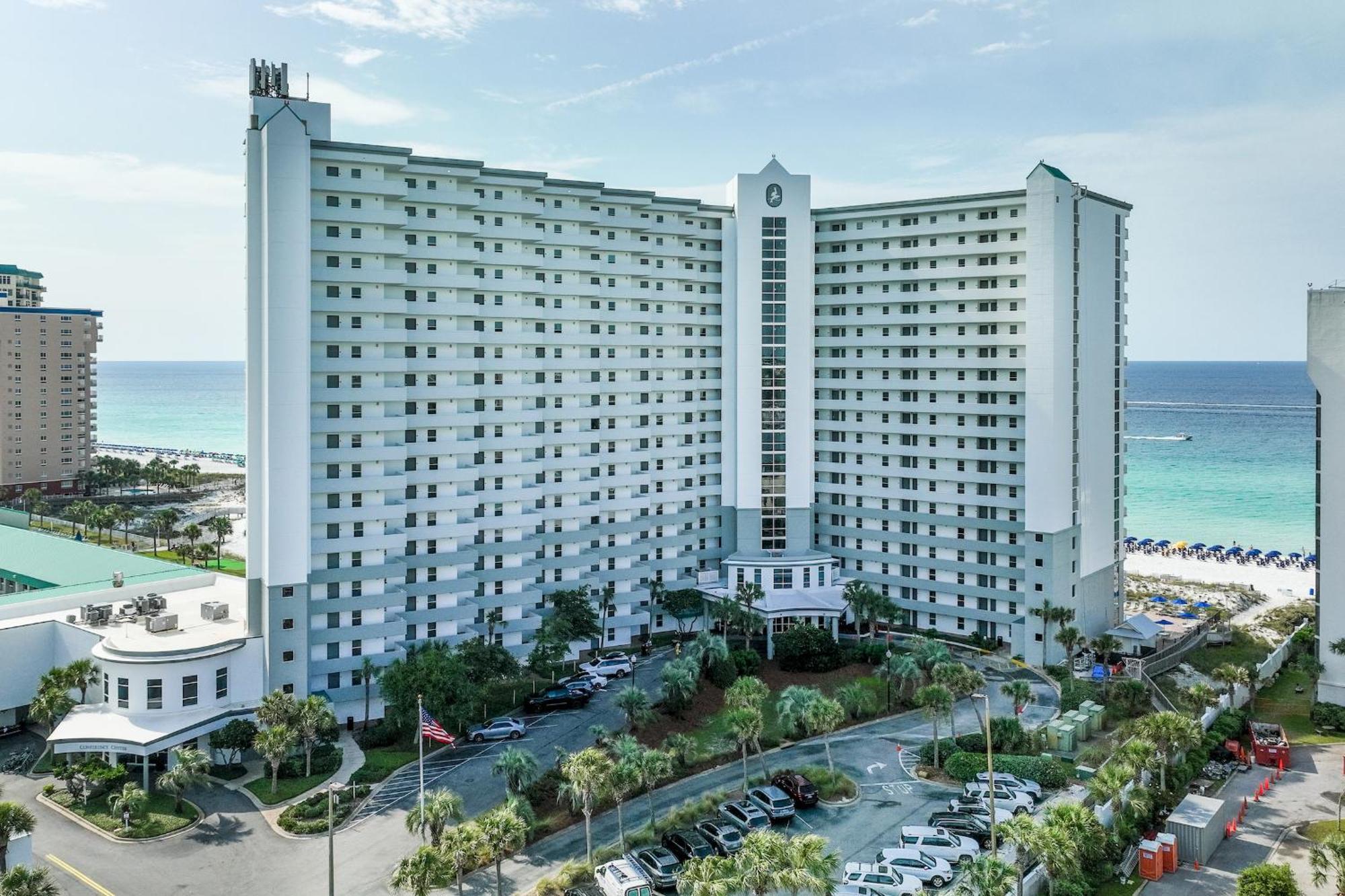 Apartment Biggest 2 Bedroom Corner Unit, 16th Flr Beachfront At Pelican