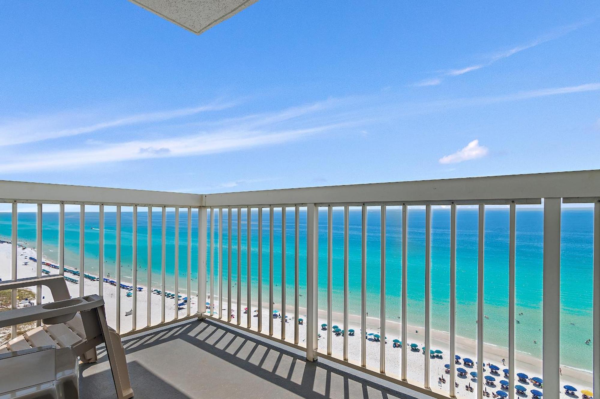Apartment Biggest 2 Bedroom Corner Unit, 16th Flr Beachfront At Pelican