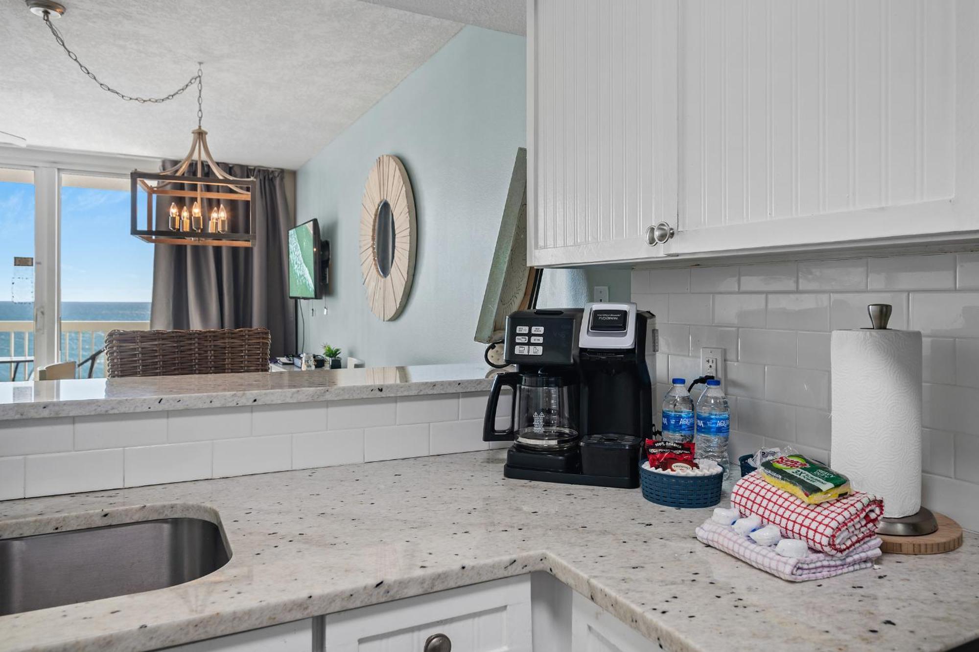 Just Updated - Beachfront Ocean View, 19th Floor * Destin
