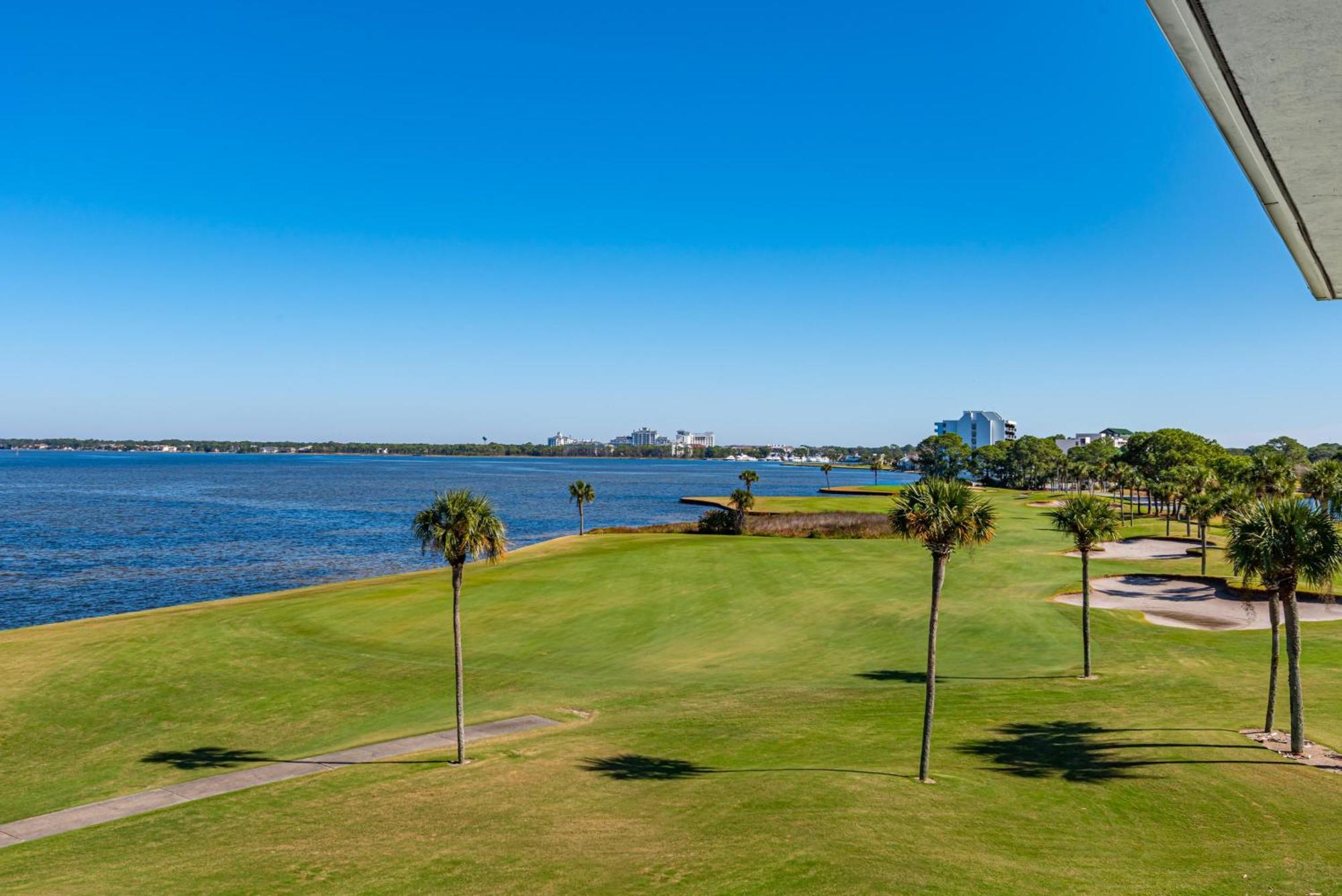 Players Club 18 * Destin
