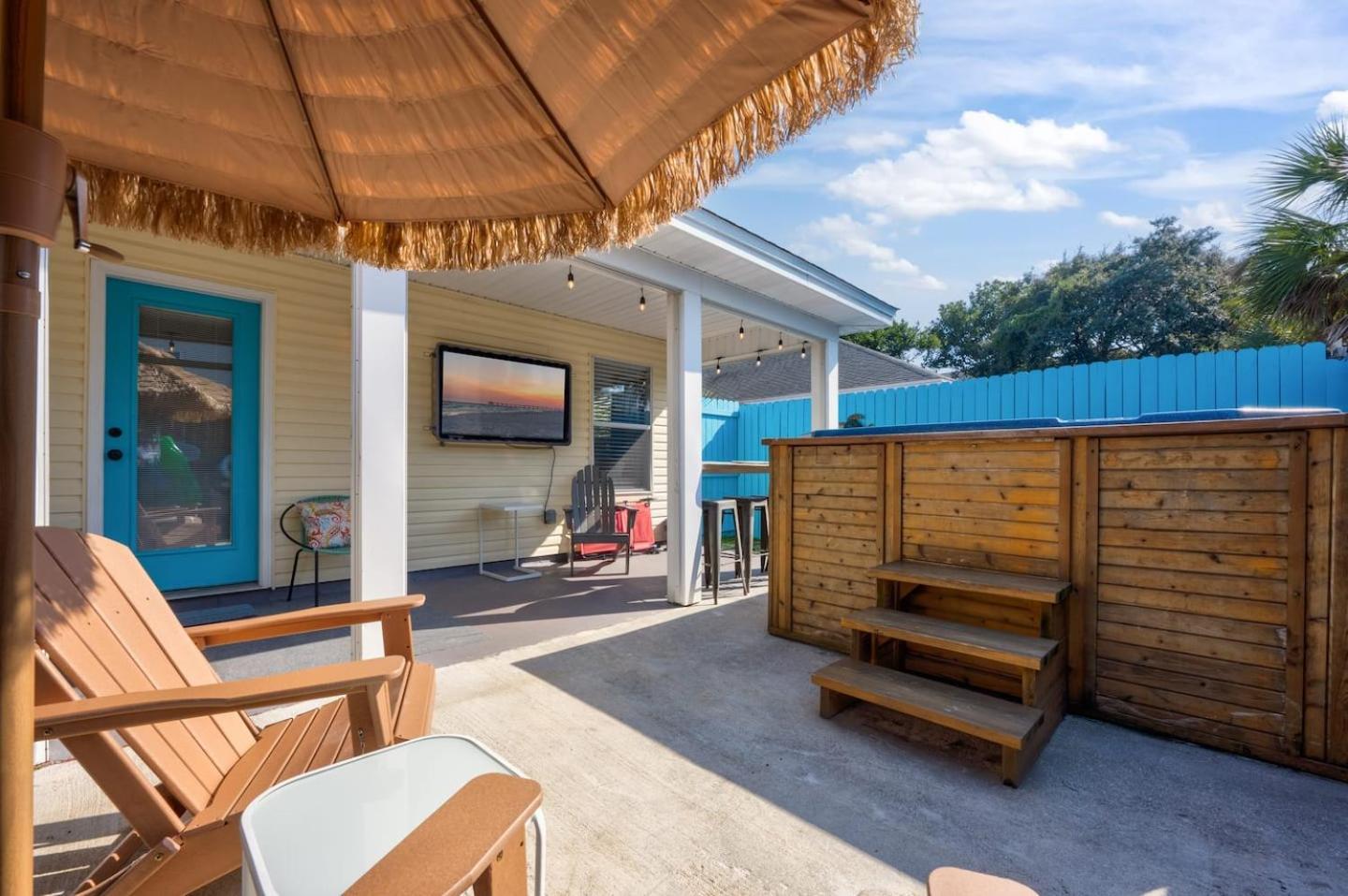 Holiday home Private Access, Fenced Yard & Pet Friendly, Pool, Life House Destin