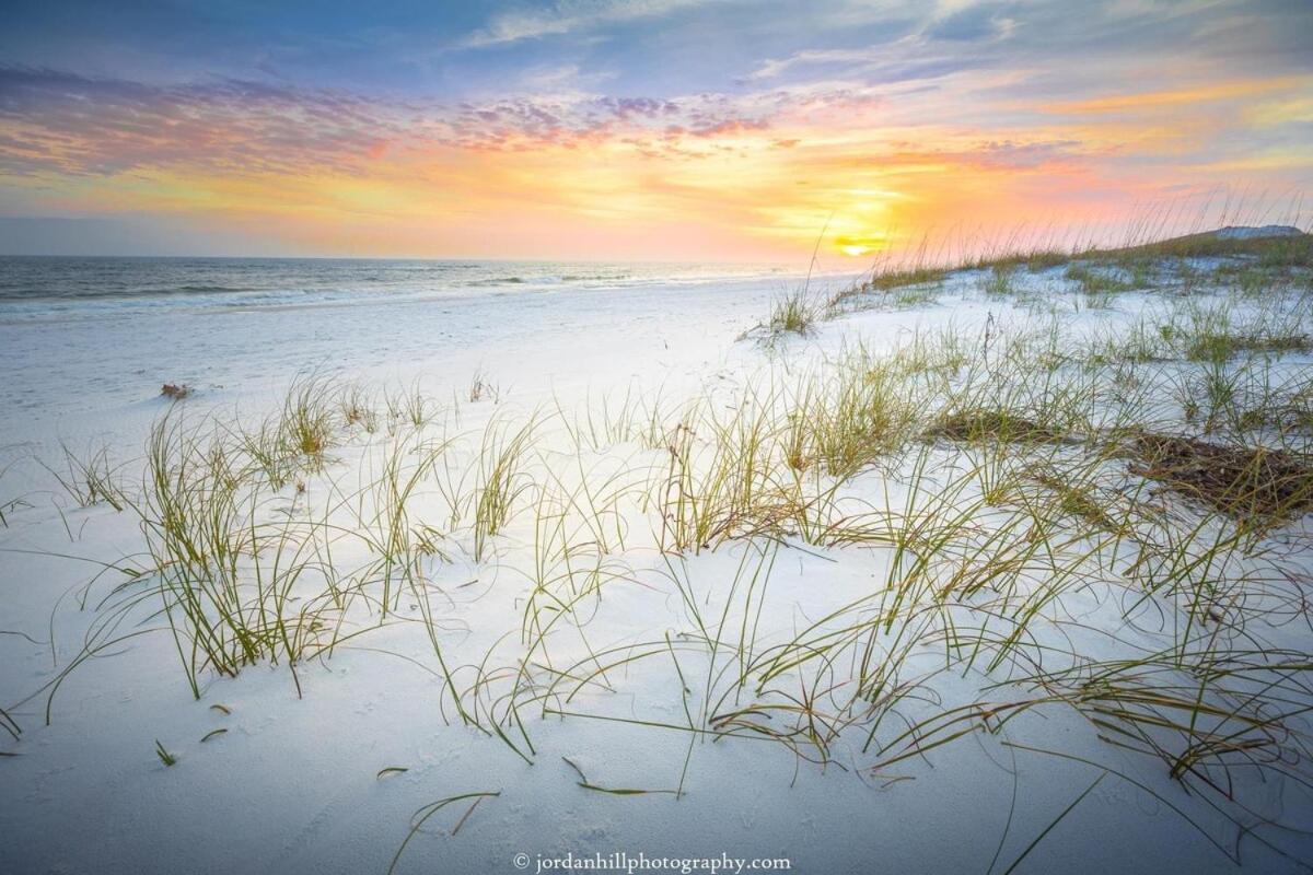 Holiday home Pink Sunsets At The Palms Of Across From Beach, Heated Pool Shuttle & Dining