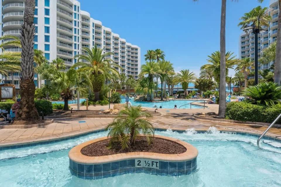 Holiday home Pink Sunsets At The Palms Of Across From Beach, Heated Pool Shuttle & Dining Destin