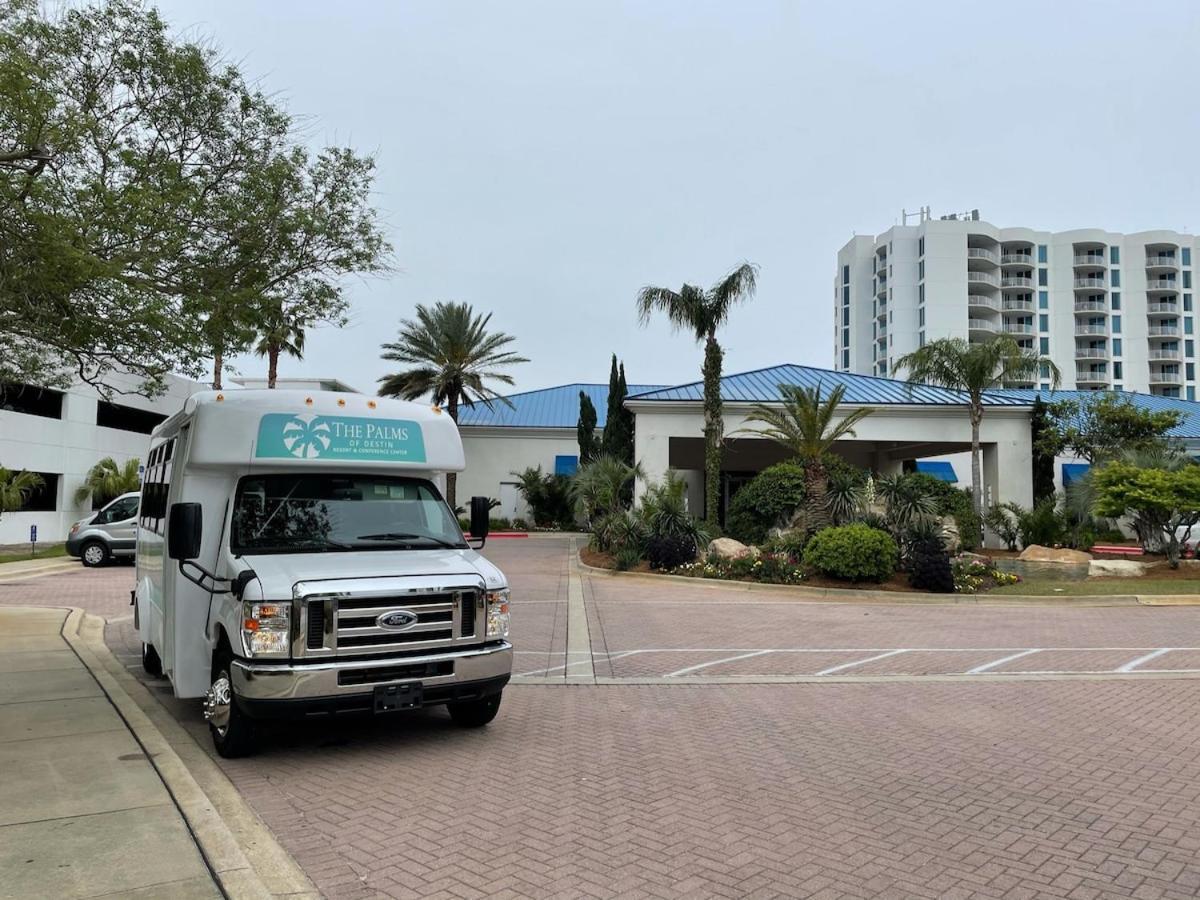 Holiday home Pink Sunsets At The Palms Of Across From Beach, Heated Pool Shuttle & Dining Destin