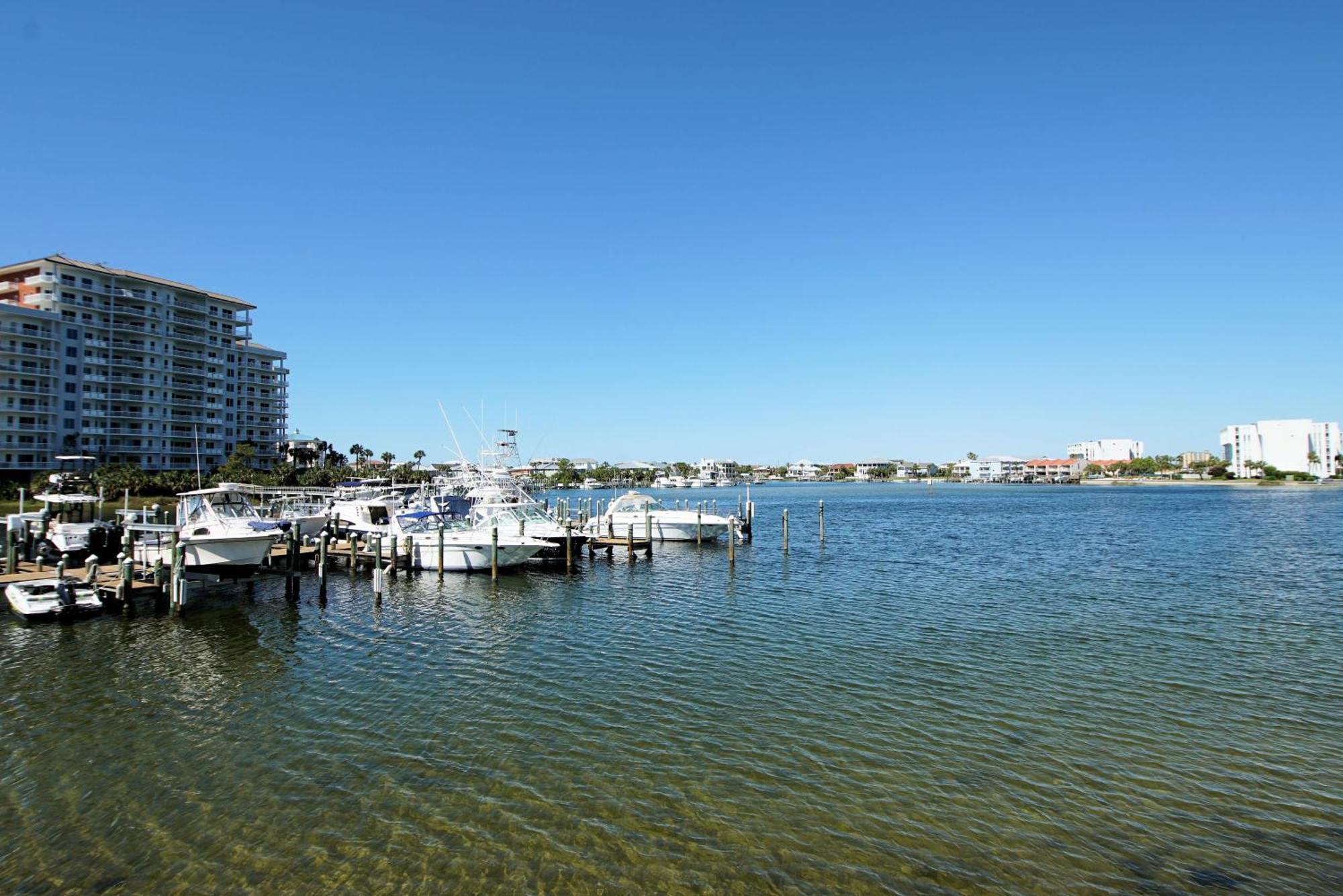 Sandpiper Cove 1230 Holiday home Destin