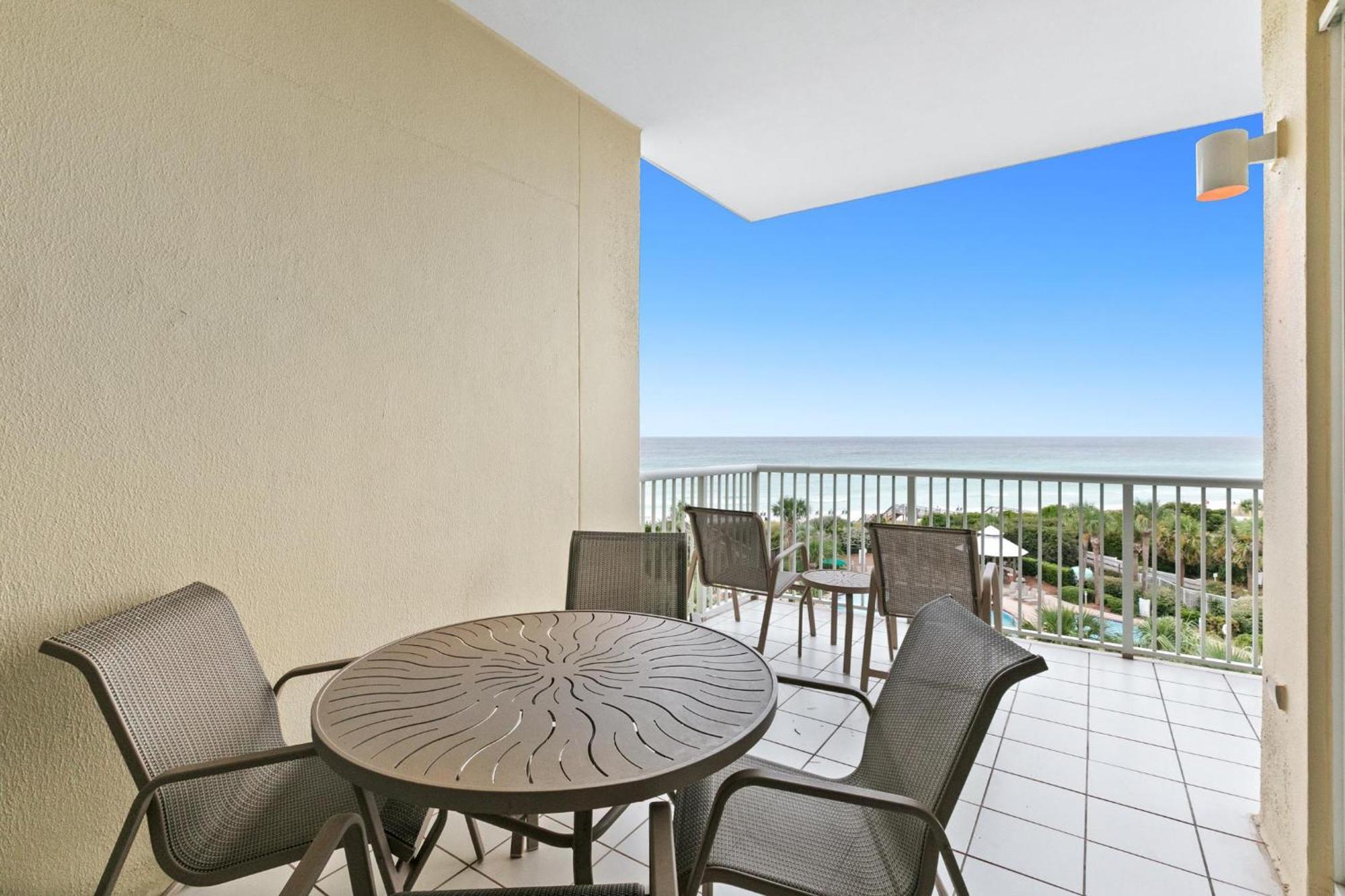 The Crescent 410 Destin