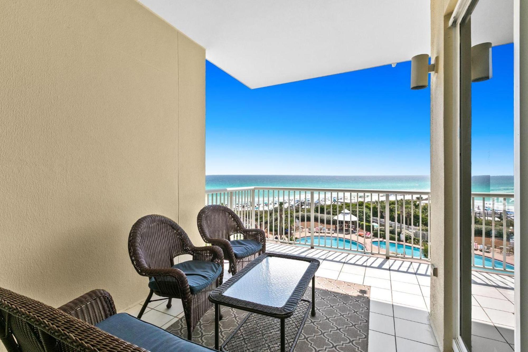 The Crescent 409