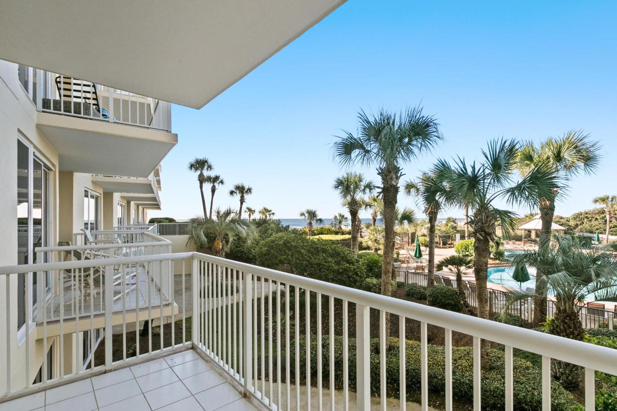 The Crescent 107 * Destin