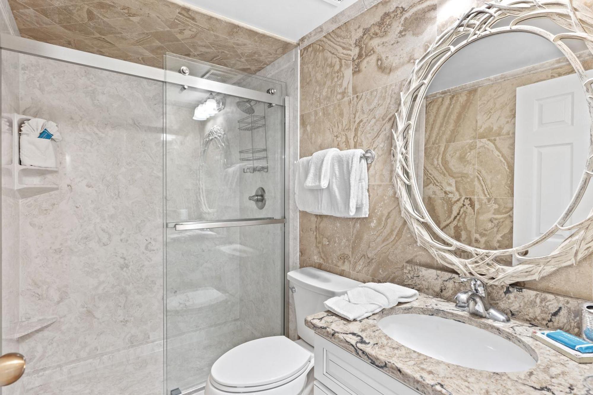 Jade East Towers 0630 By Newman-dailey Holiday home *
