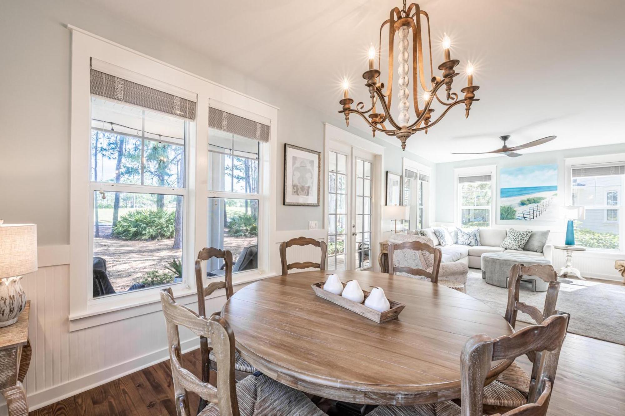 1347 Laurel Grove Holiday home