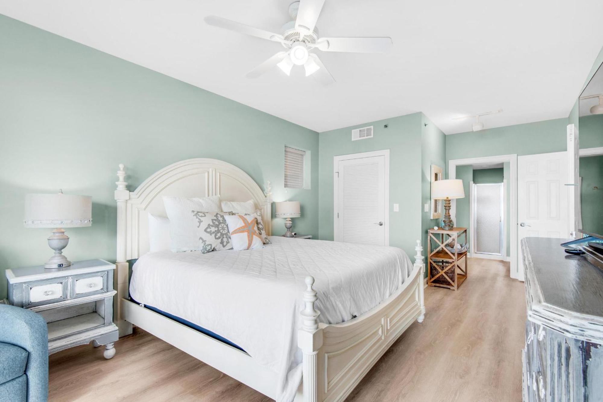 Sterling Shores 502 *