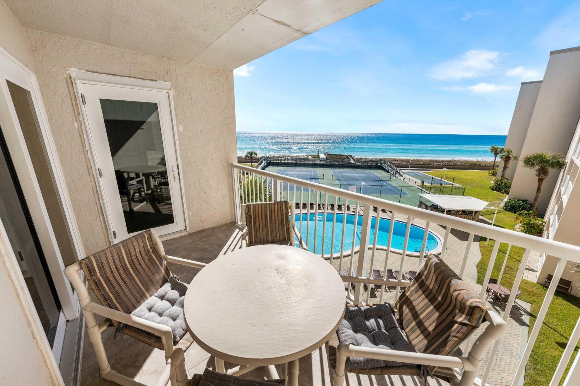 Holiday home Surf And Racquet Unit 414 Destin