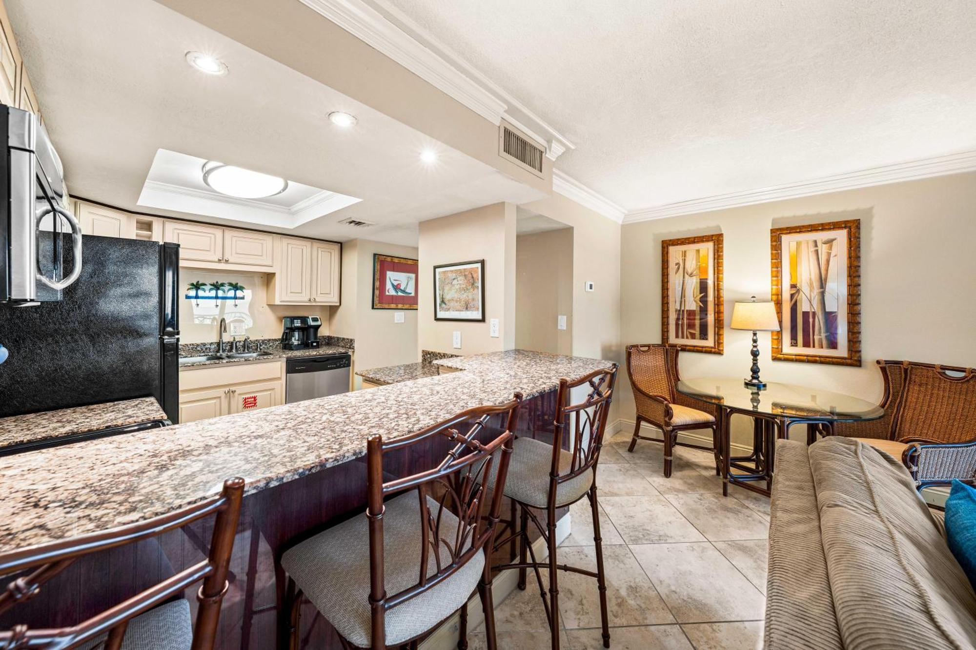 Surf And Racquet Unit 613 Holiday home Destin