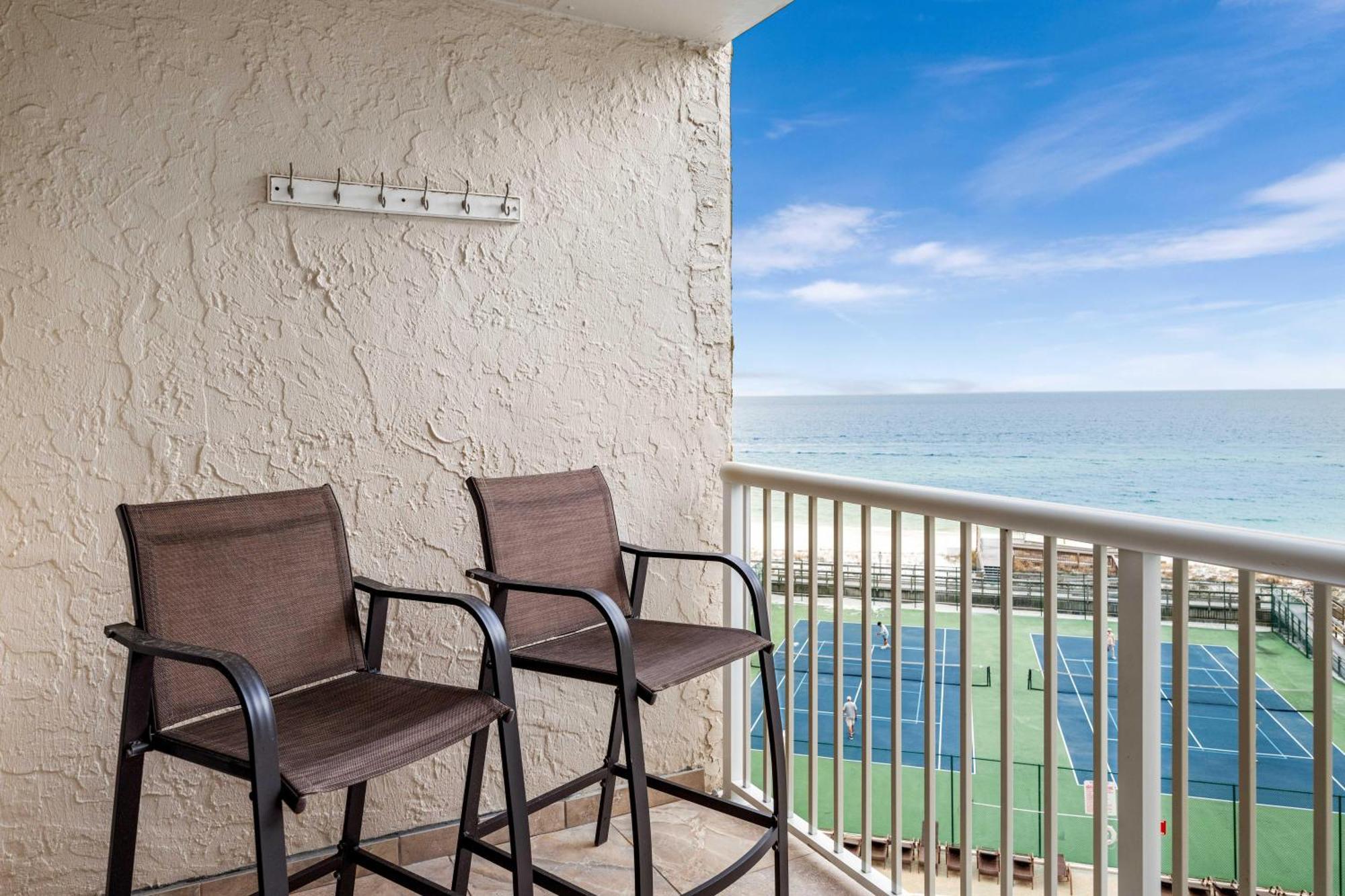 Surf And Racquet Unit 613 Holiday home Destin