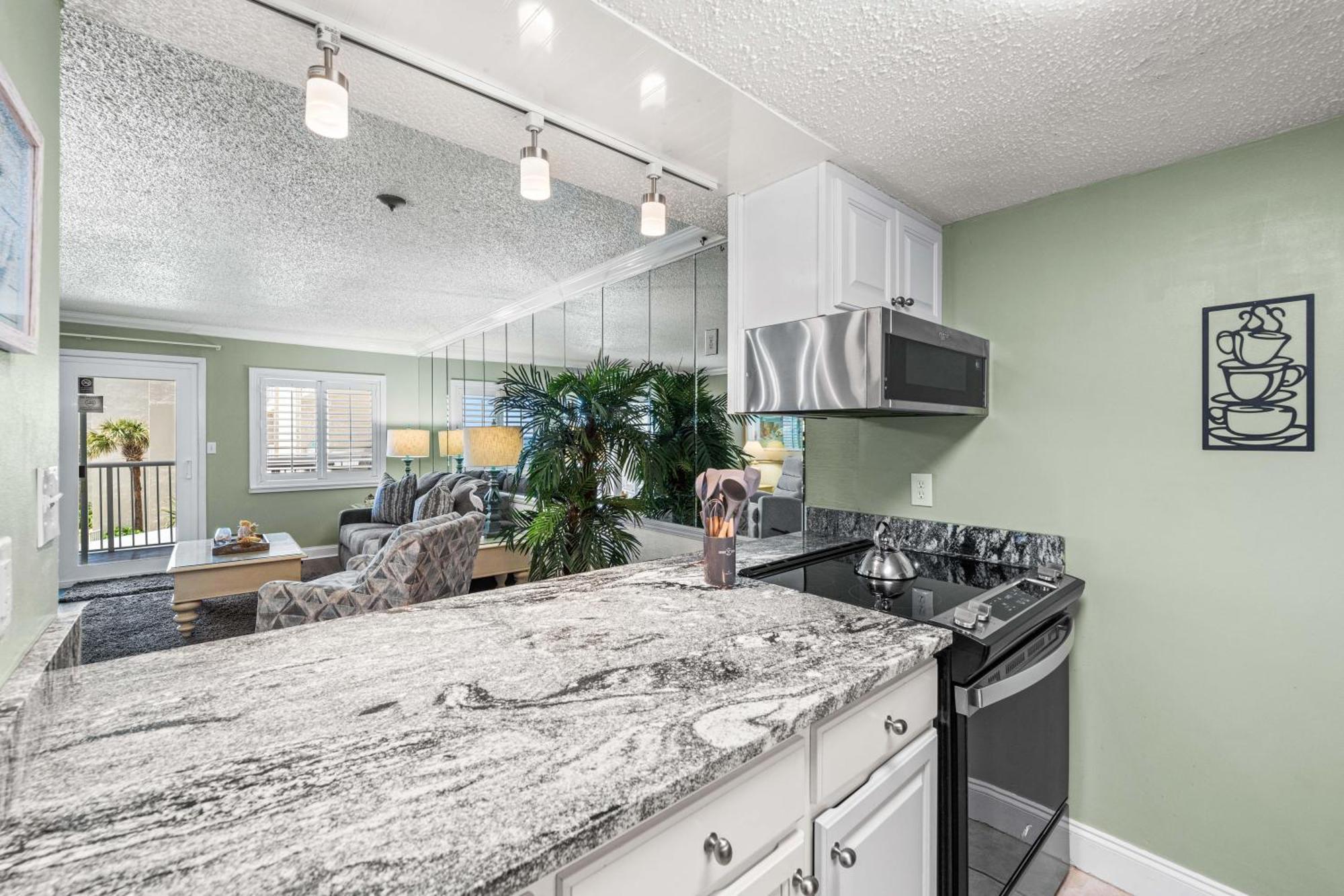 Surf And Racquet Unit 313 Destin
