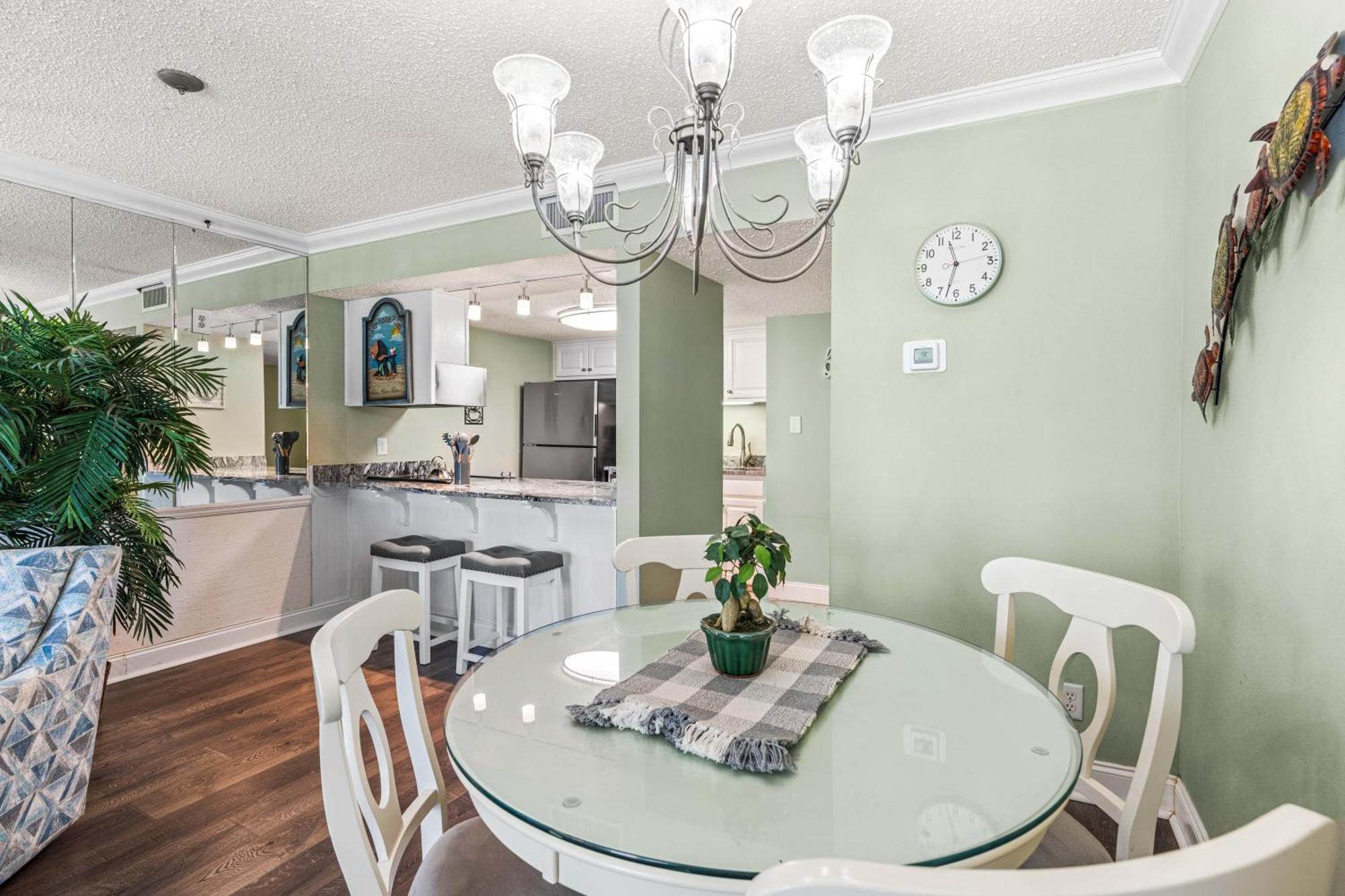 Holiday home Surf And Racquet Unit 313 Destin