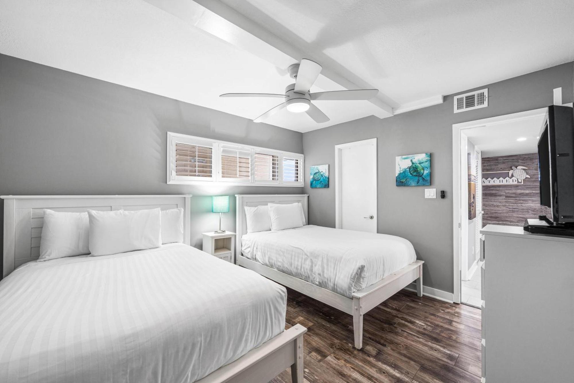 Surf And Racquet Unit 620 Destin