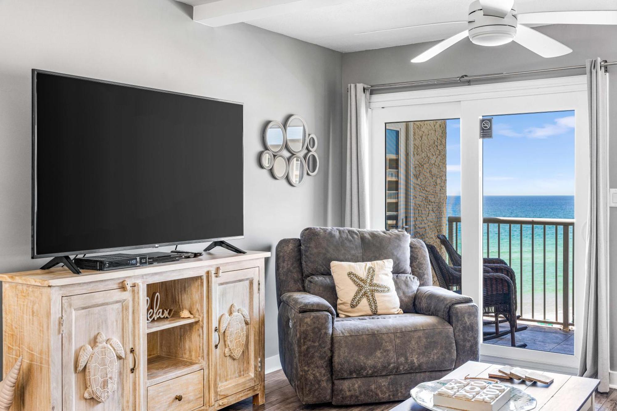 Surf And Racquet Unit 620 * Destin