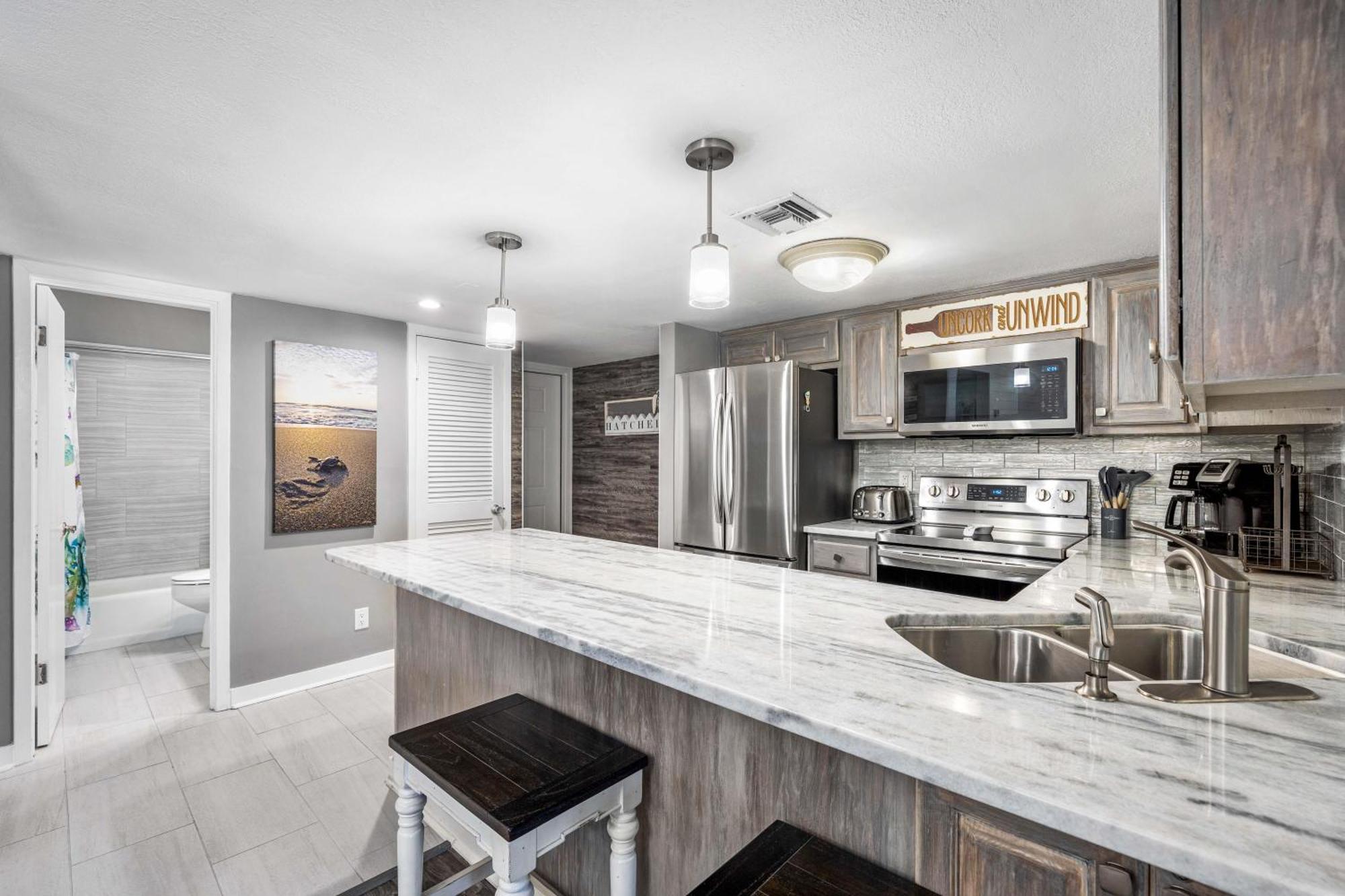 Surf And Racquet Unit 620 Destin