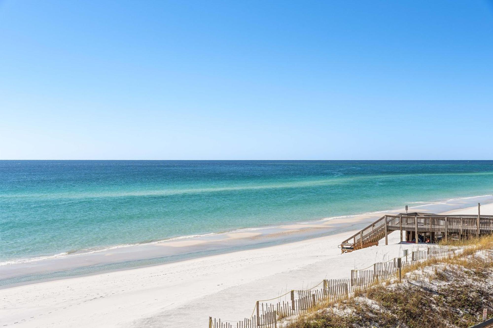 Surf And Racquet Unit 324 * Destin