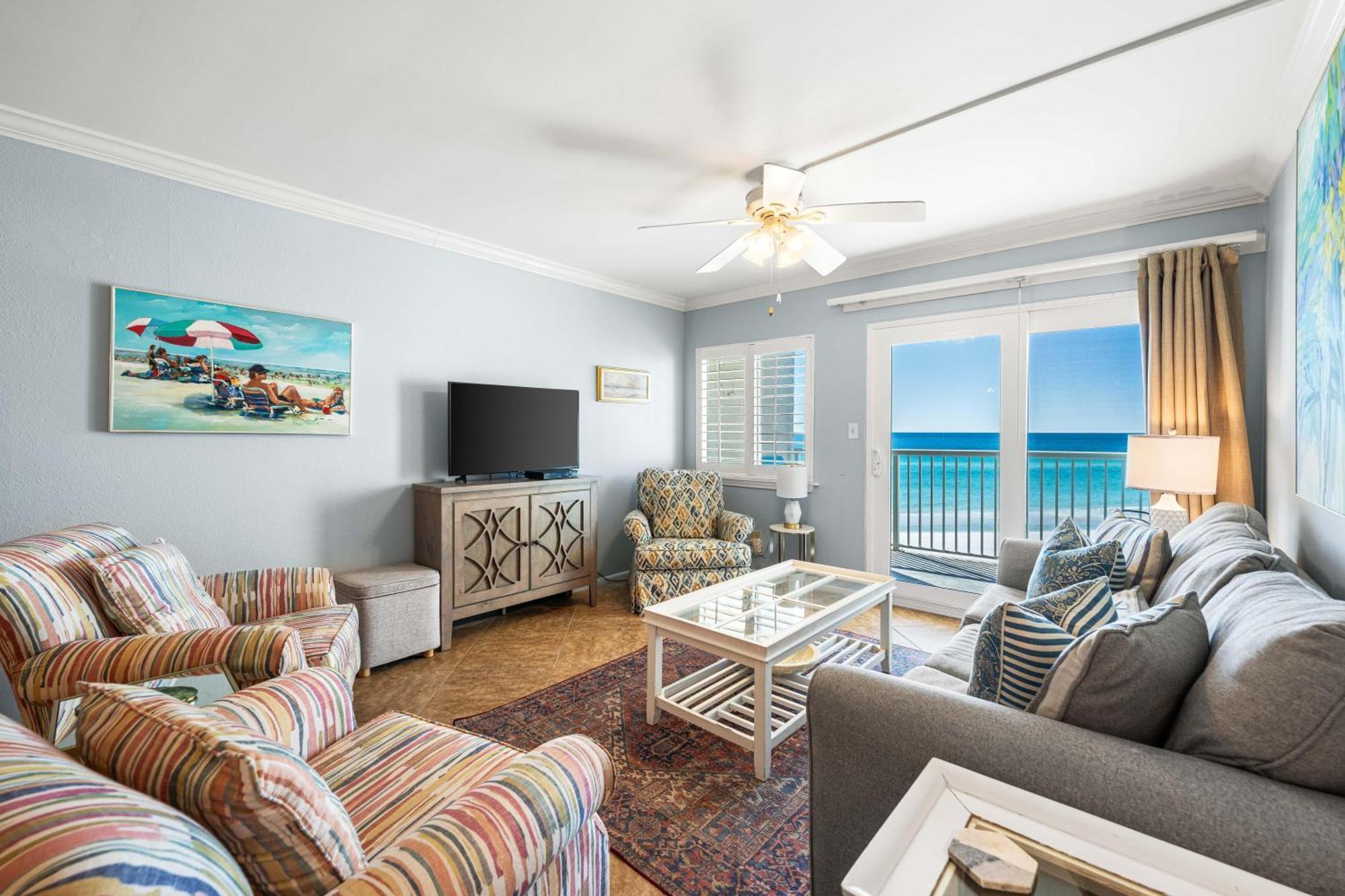 Surf And Racquet Unit 324