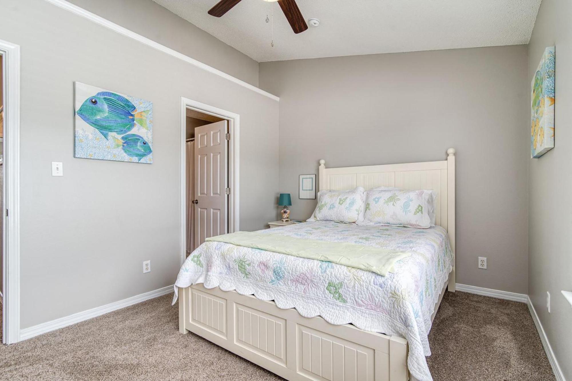 Gulf Walk 506 *