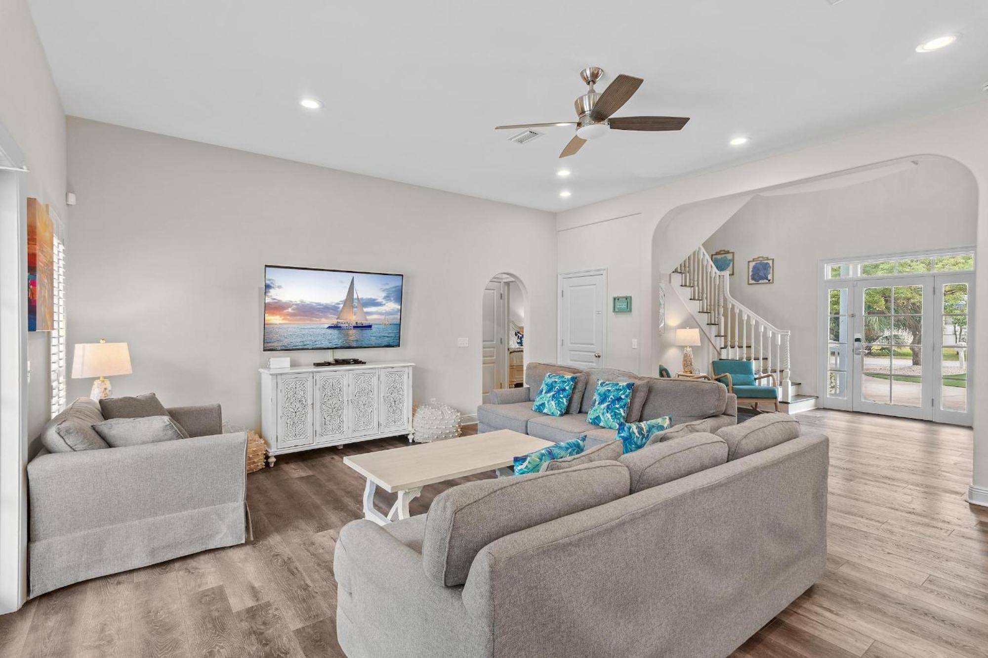 Sapphire By The Sea Holiday home Destin
