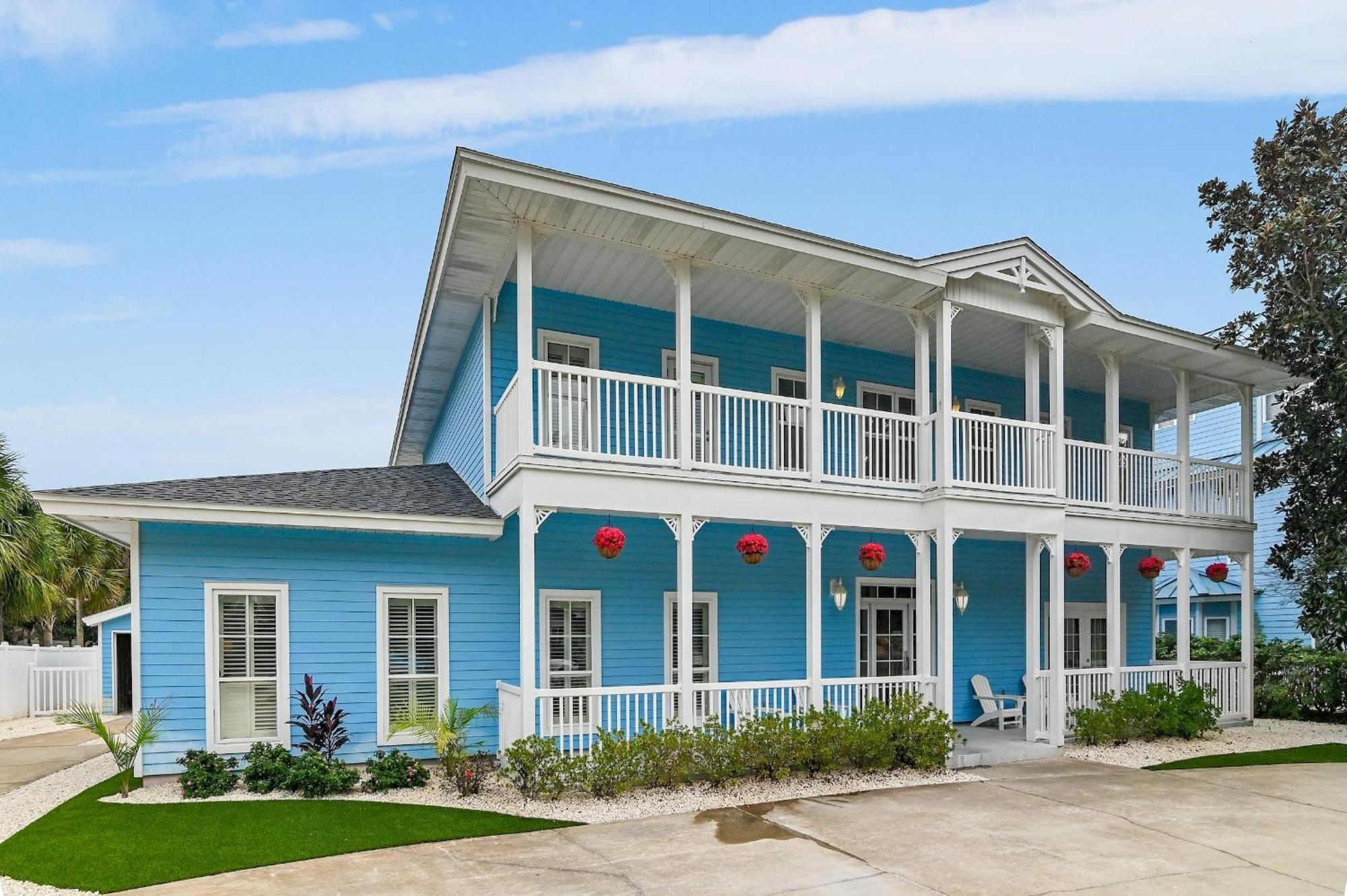 Sapphire By The Sea Holiday home