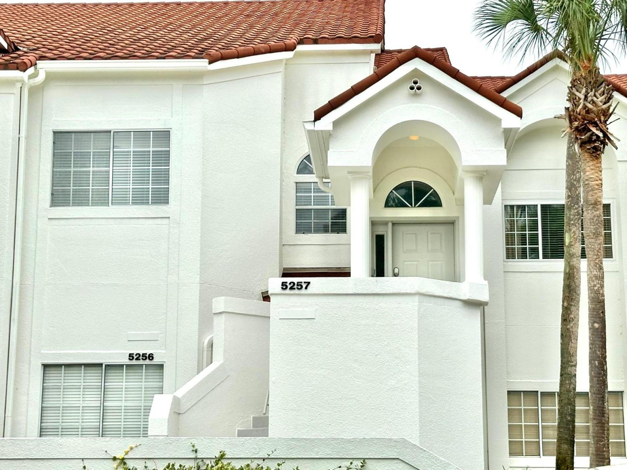 5257 Tivoli By The Sea *