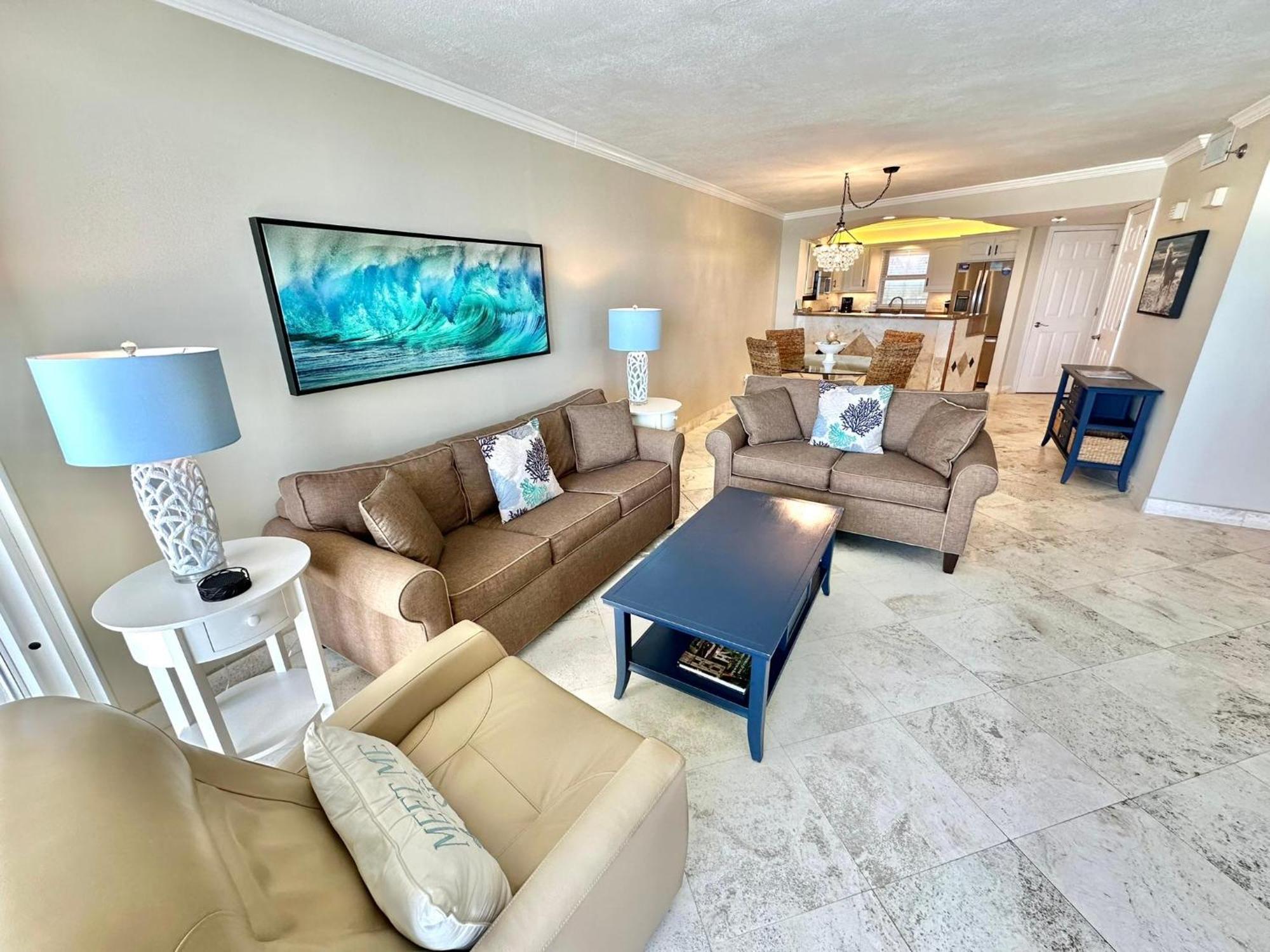 4319 Beachside Two Holiday home *