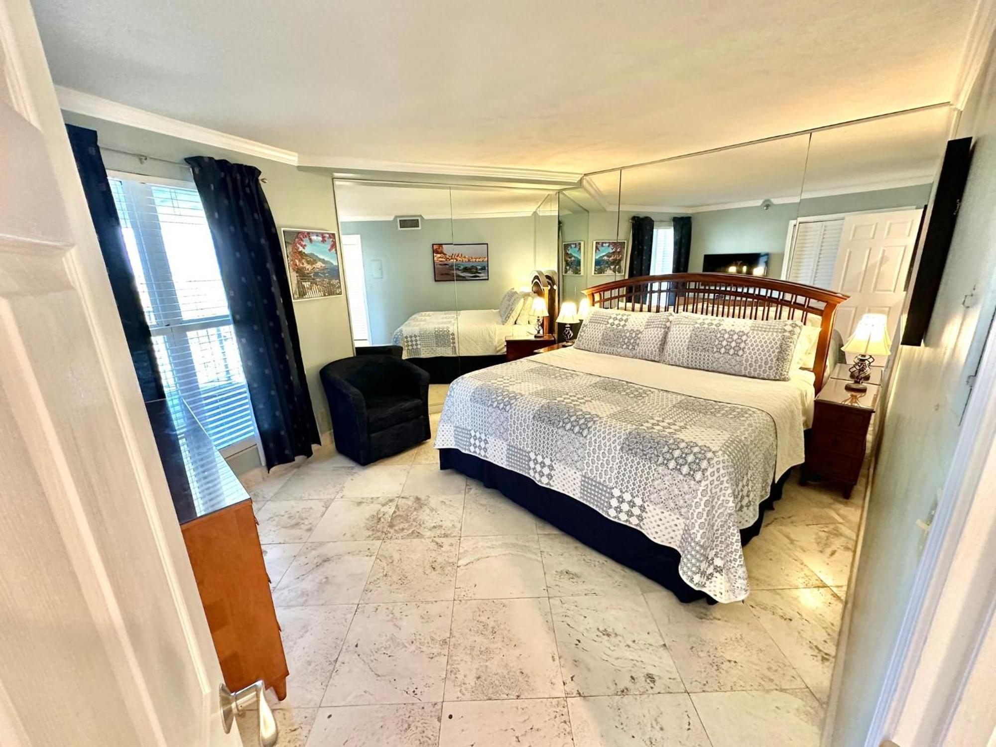 Holiday home 4319 Beachside Two