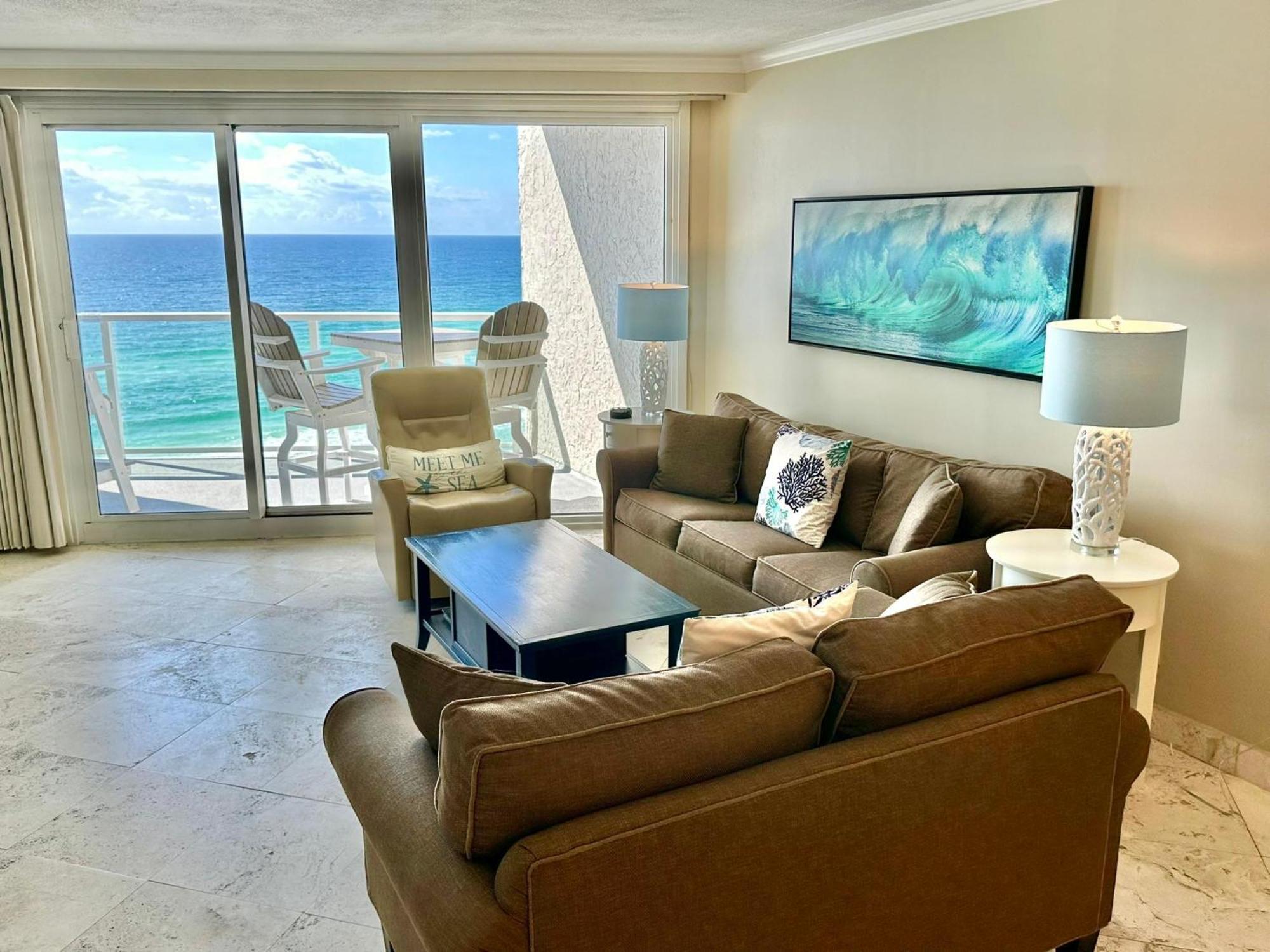 4319 Beachside Two Holiday home *