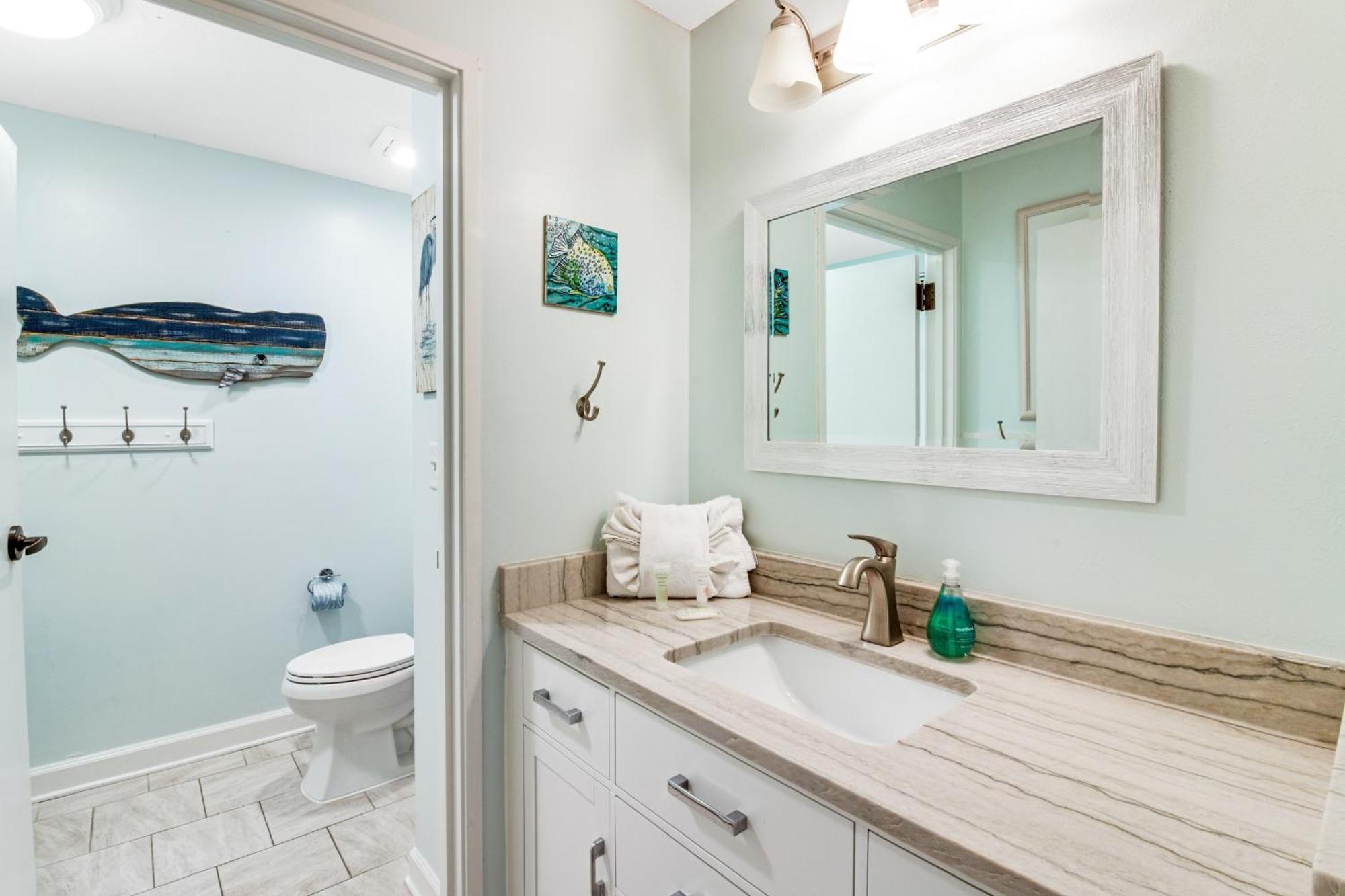 Apartment Tops'l Tides 0505