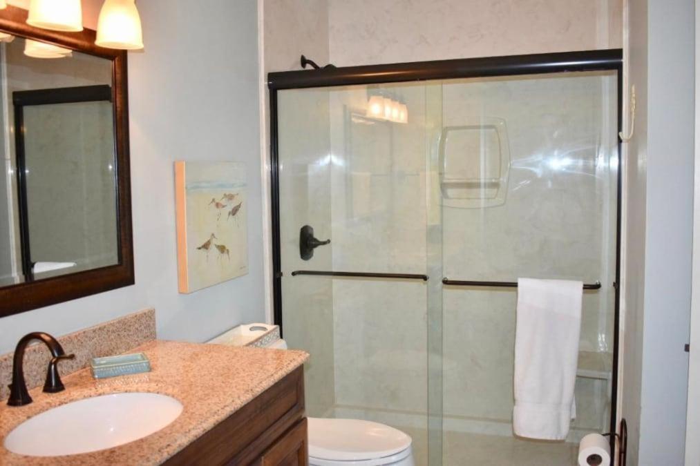Apartment 9 H Two Bedroom Destin