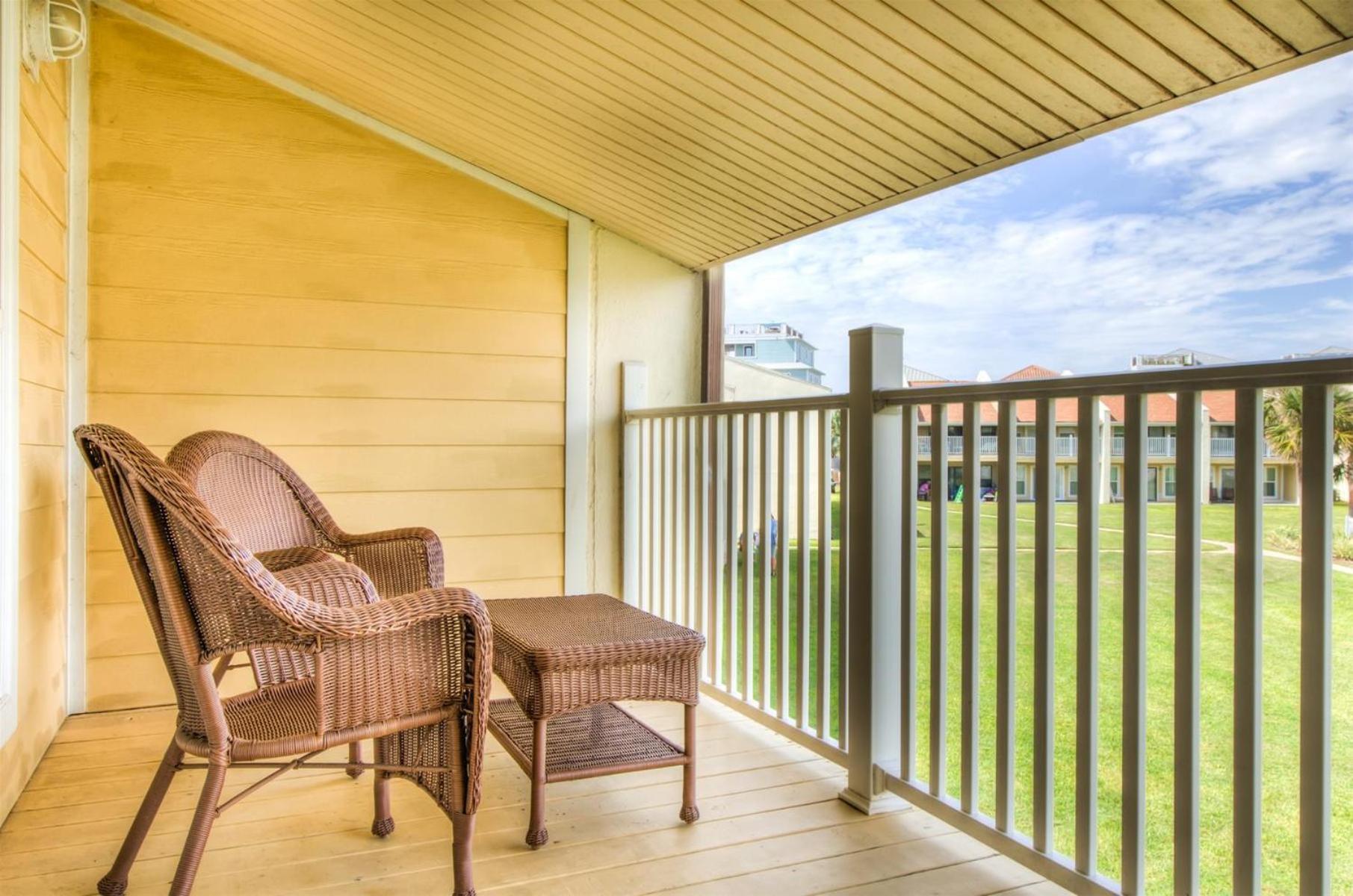 4 A, Three Bedroom Townhome Destin